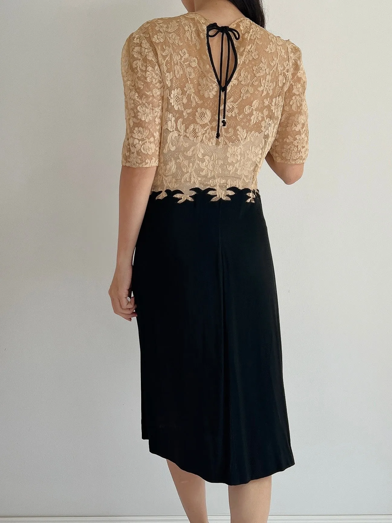 1930s Lace and Rayon Dress - XS