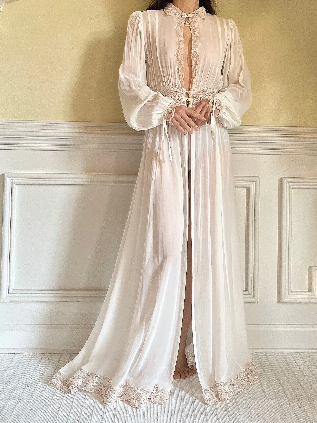 1930s Poet Sleeve Dressing Gown - XS