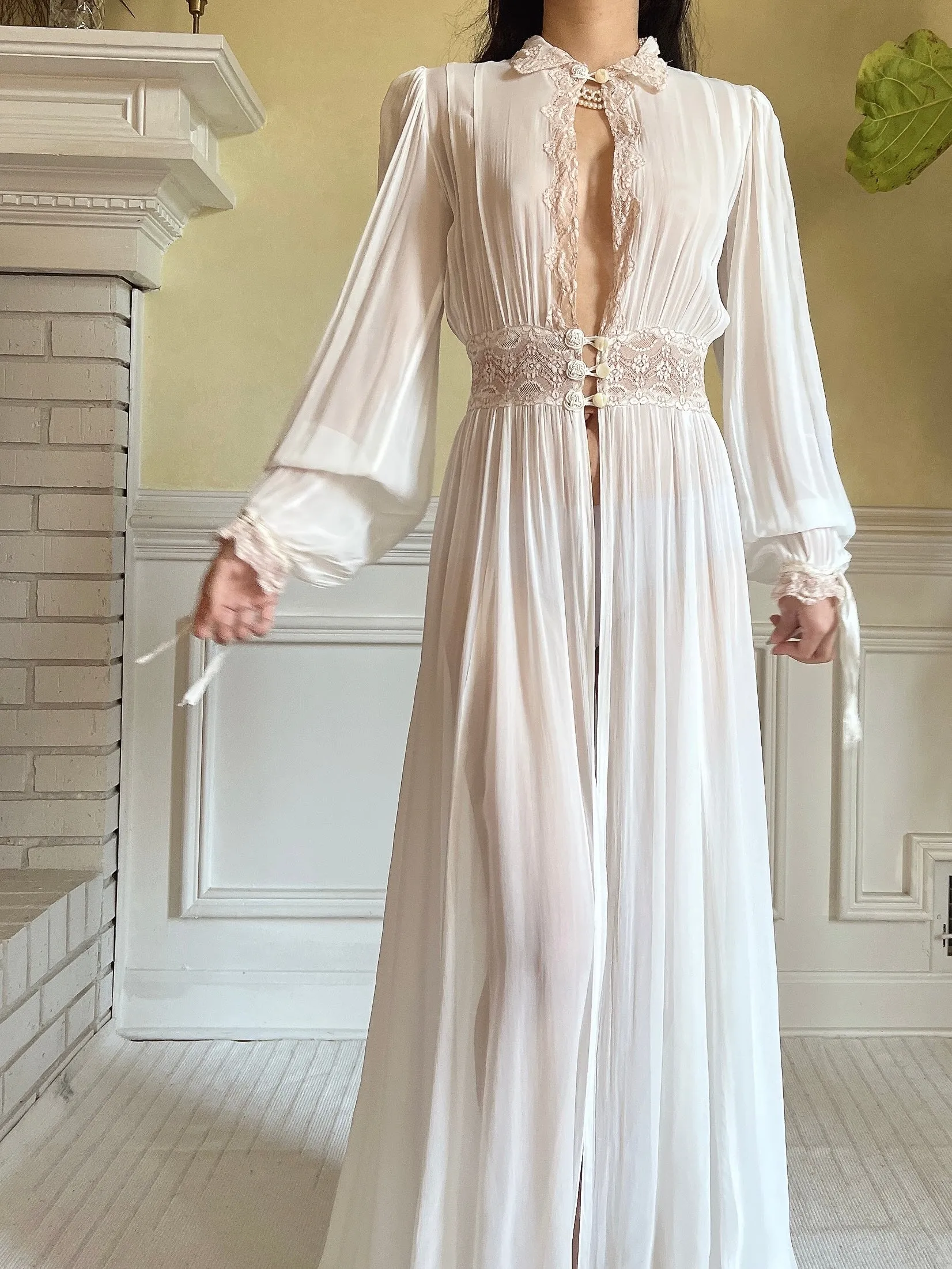 1930s Poet Sleeve Dressing Gown - XS