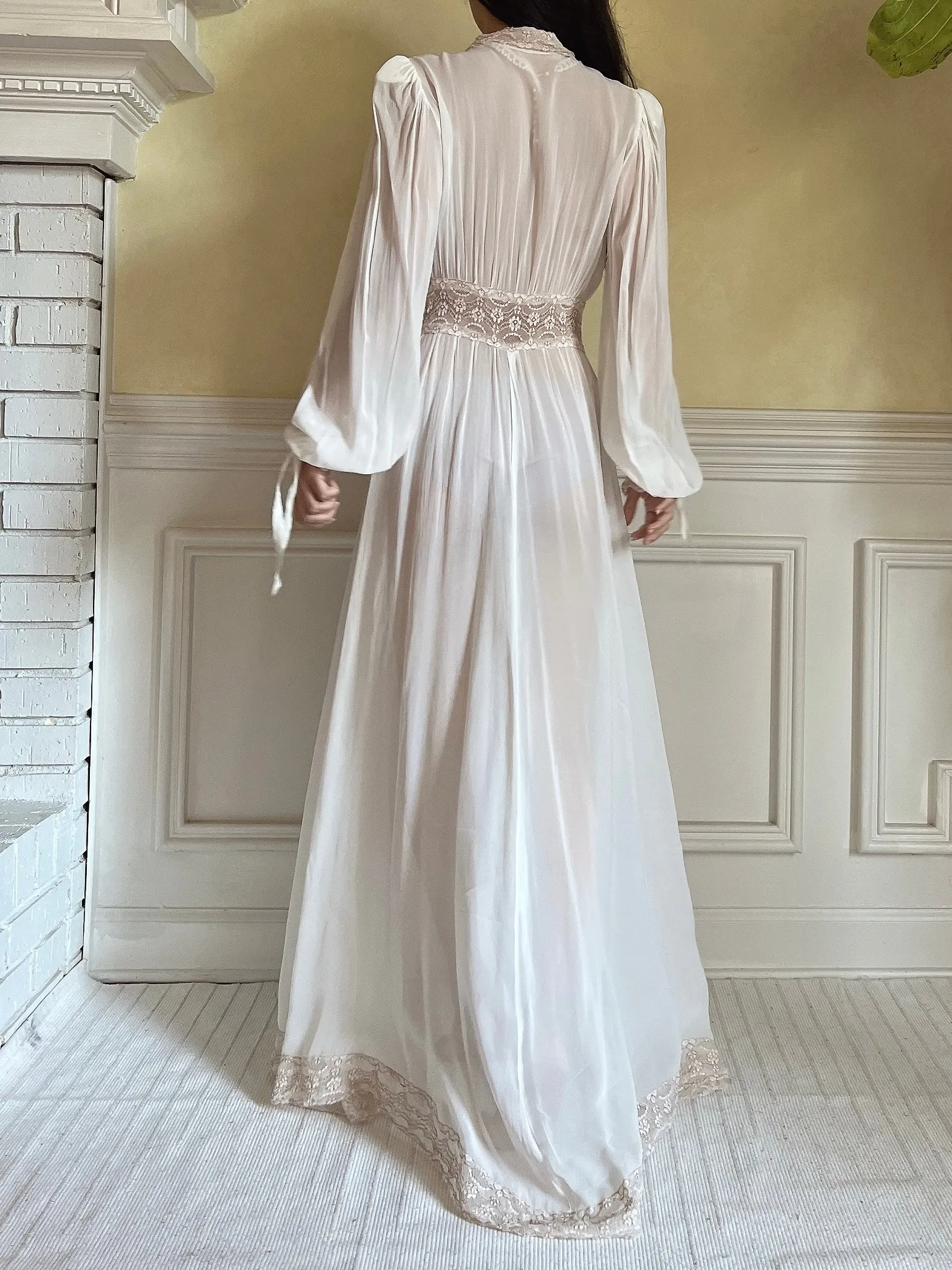 1930s Poet Sleeve Dressing Gown - XS