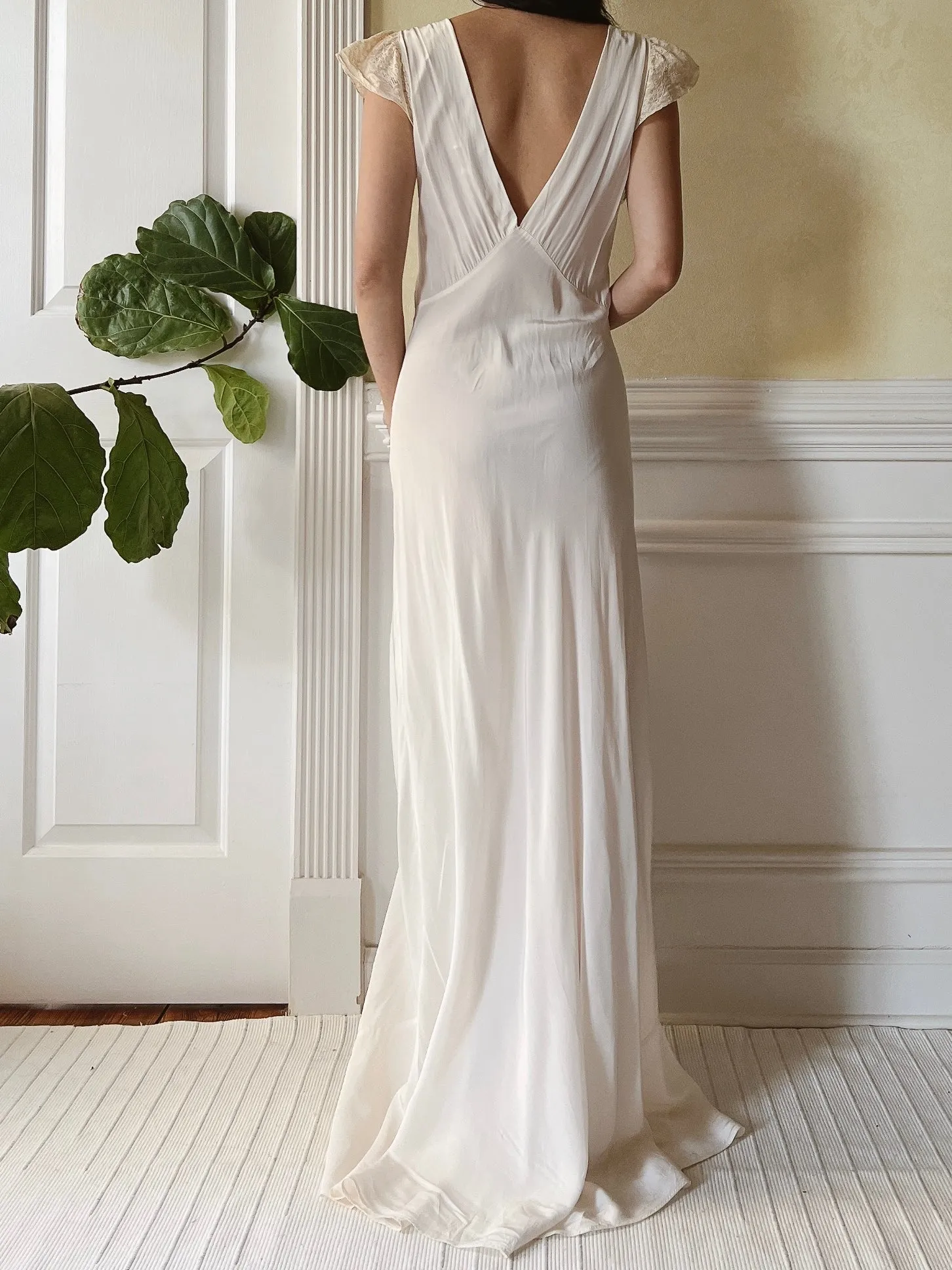 1930s Rayon Bias Slip Gown - M