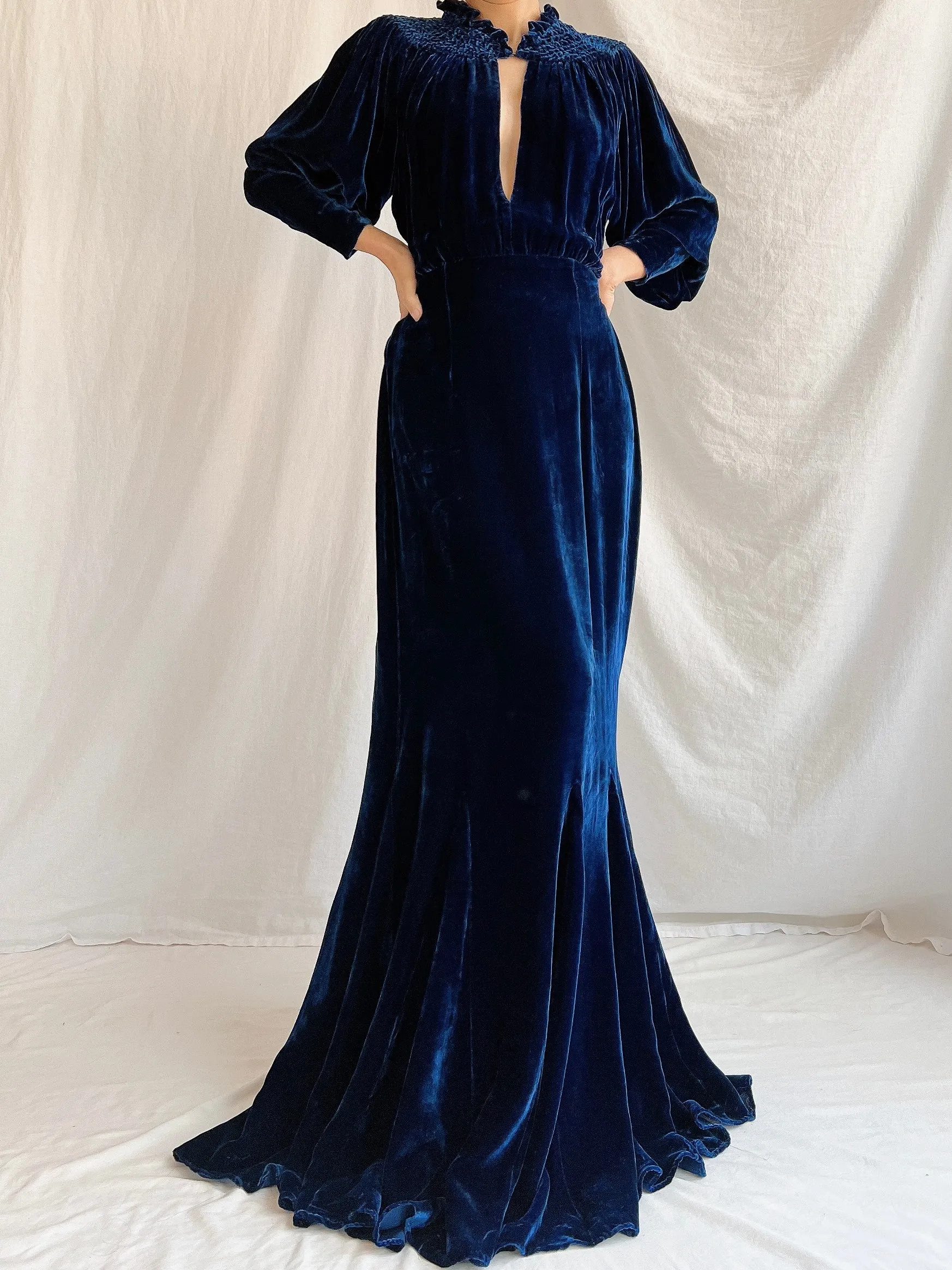 1930s Sapphire Silk Velvet Gown - M
