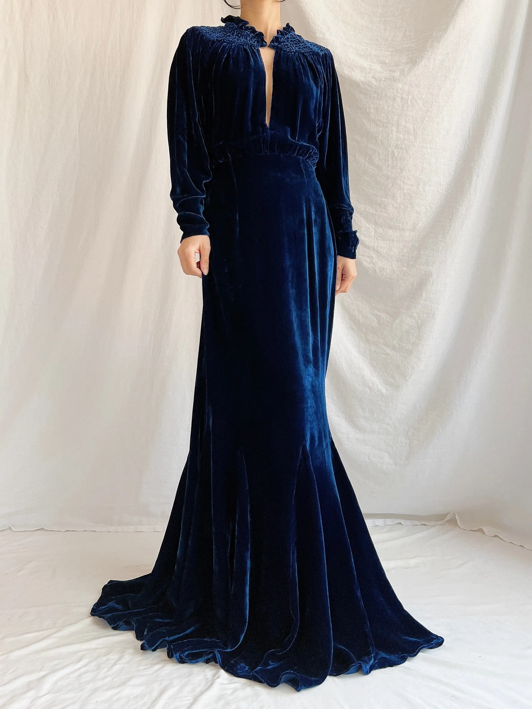 1930s Sapphire Silk Velvet Gown - M