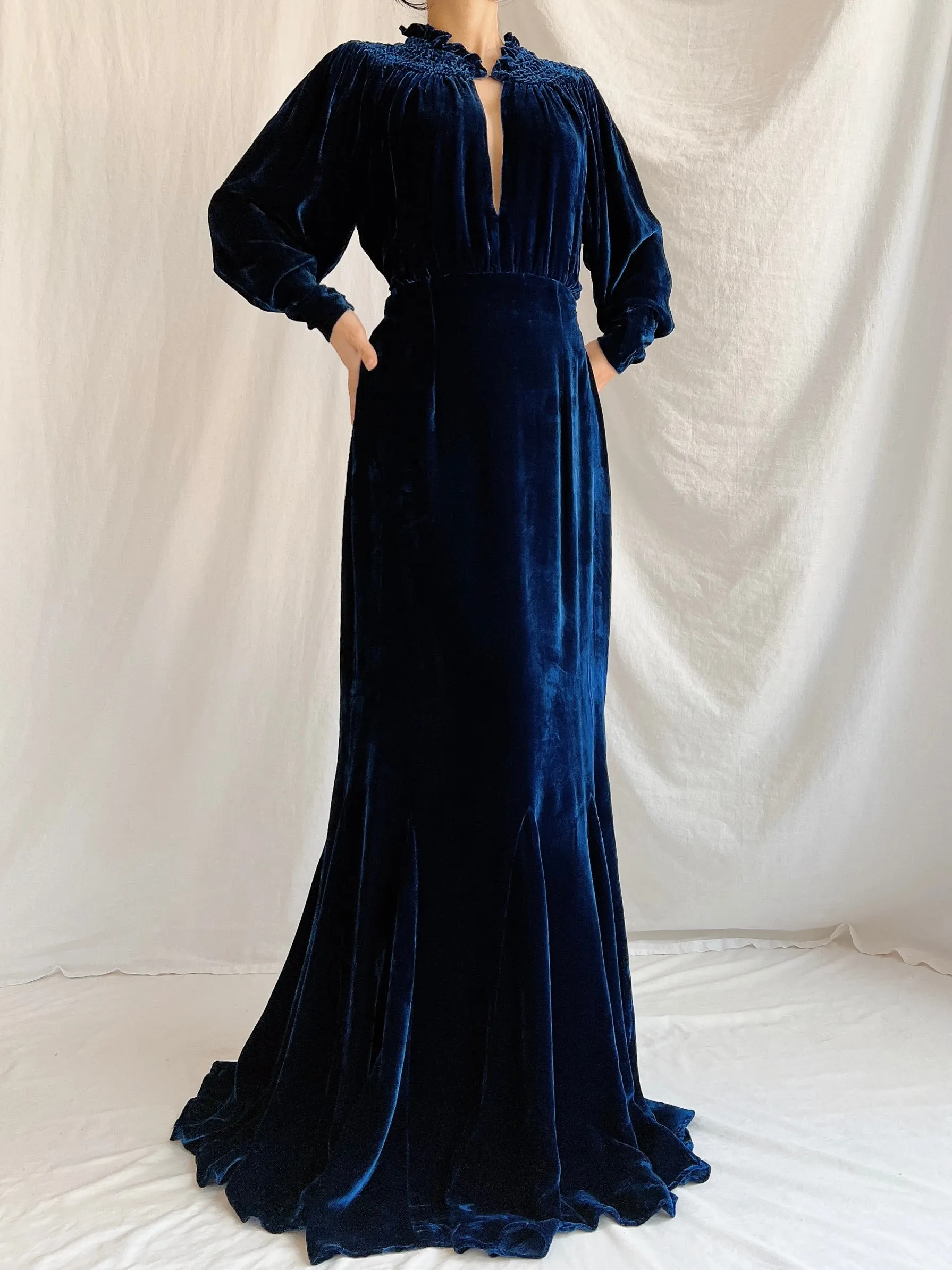 1930s Sapphire Silk Velvet Gown - M