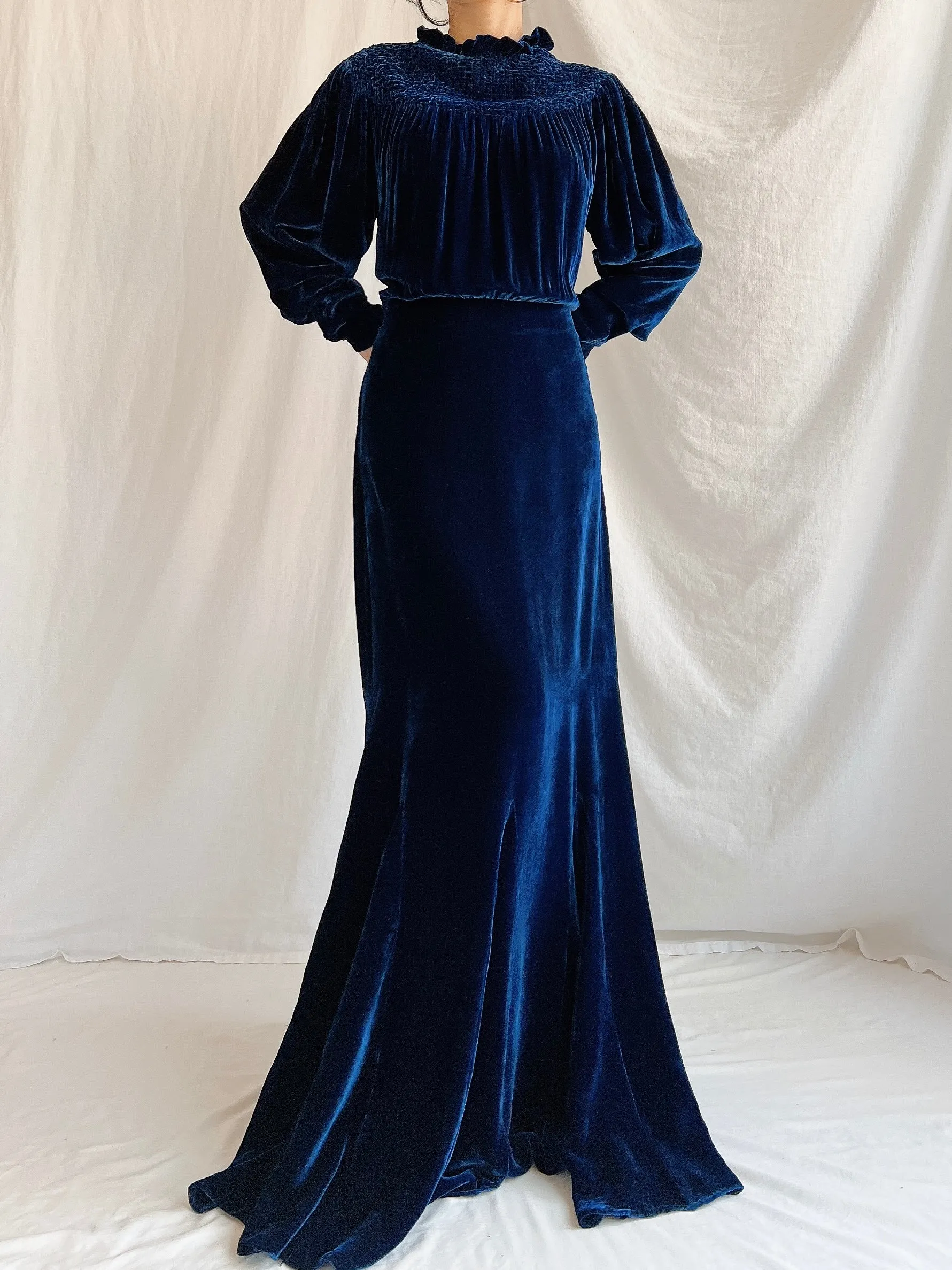 1930s Sapphire Silk Velvet Gown - M
