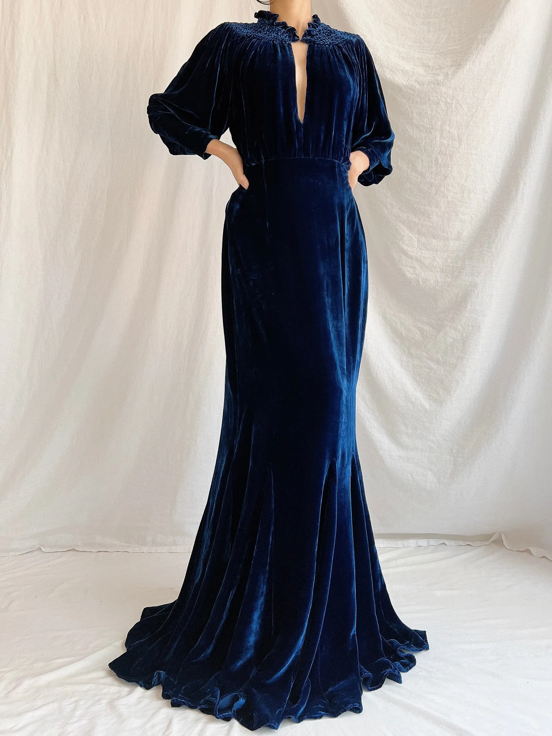 1930s Sapphire Silk Velvet Gown - M