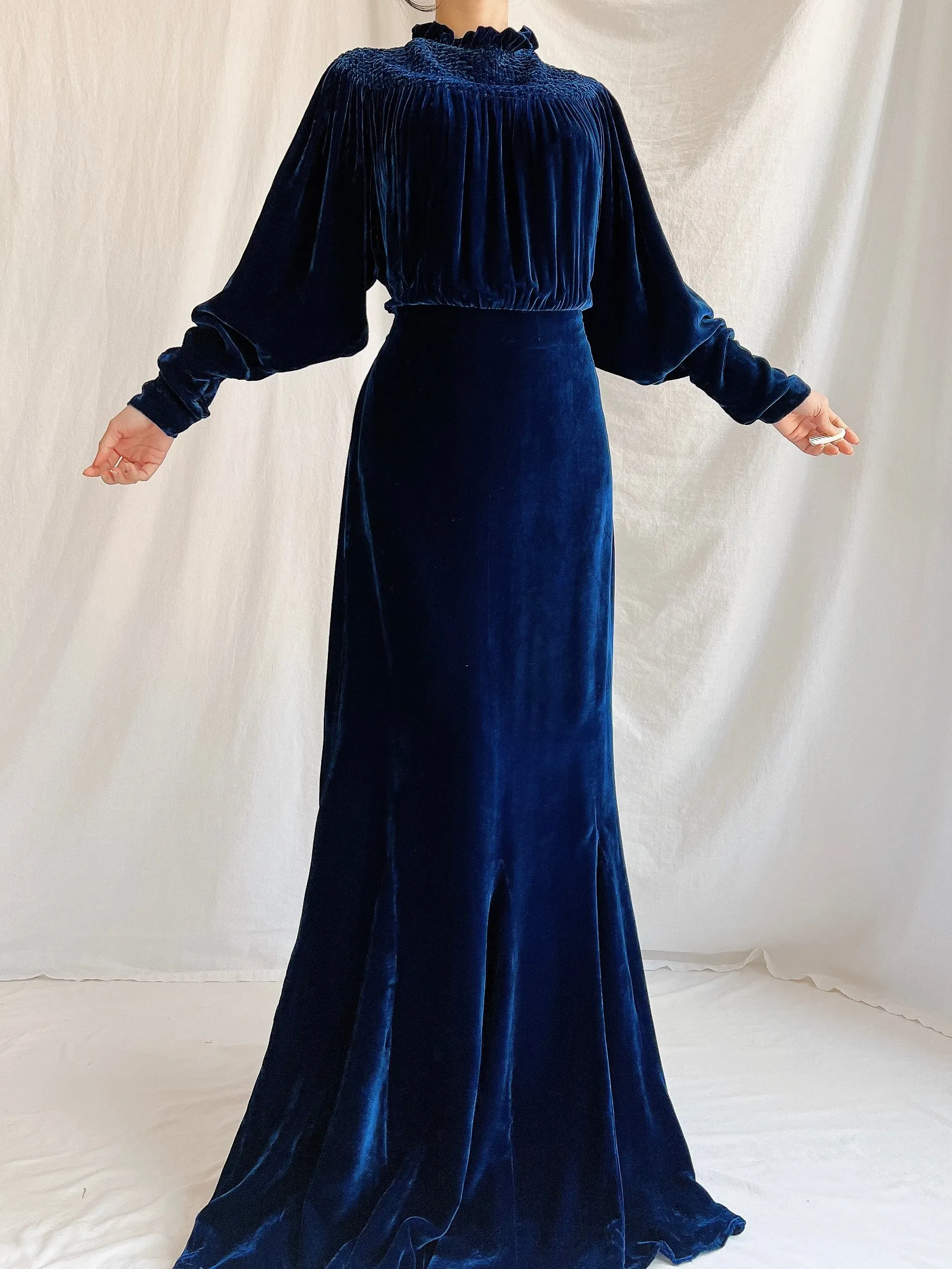 1930s Sapphire Silk Velvet Gown - M