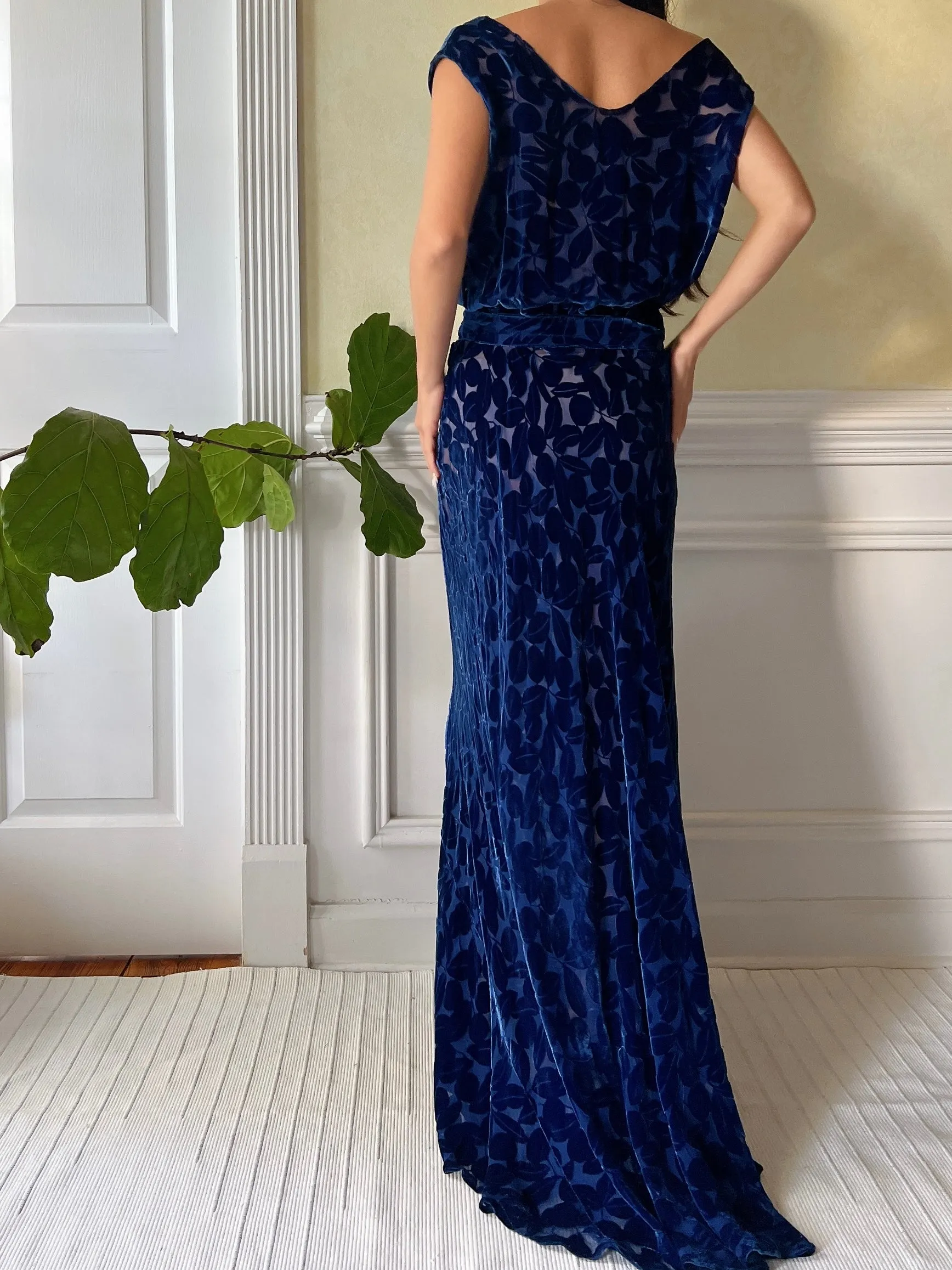 1930s Sapphire Silk Velvet Gown - S/M