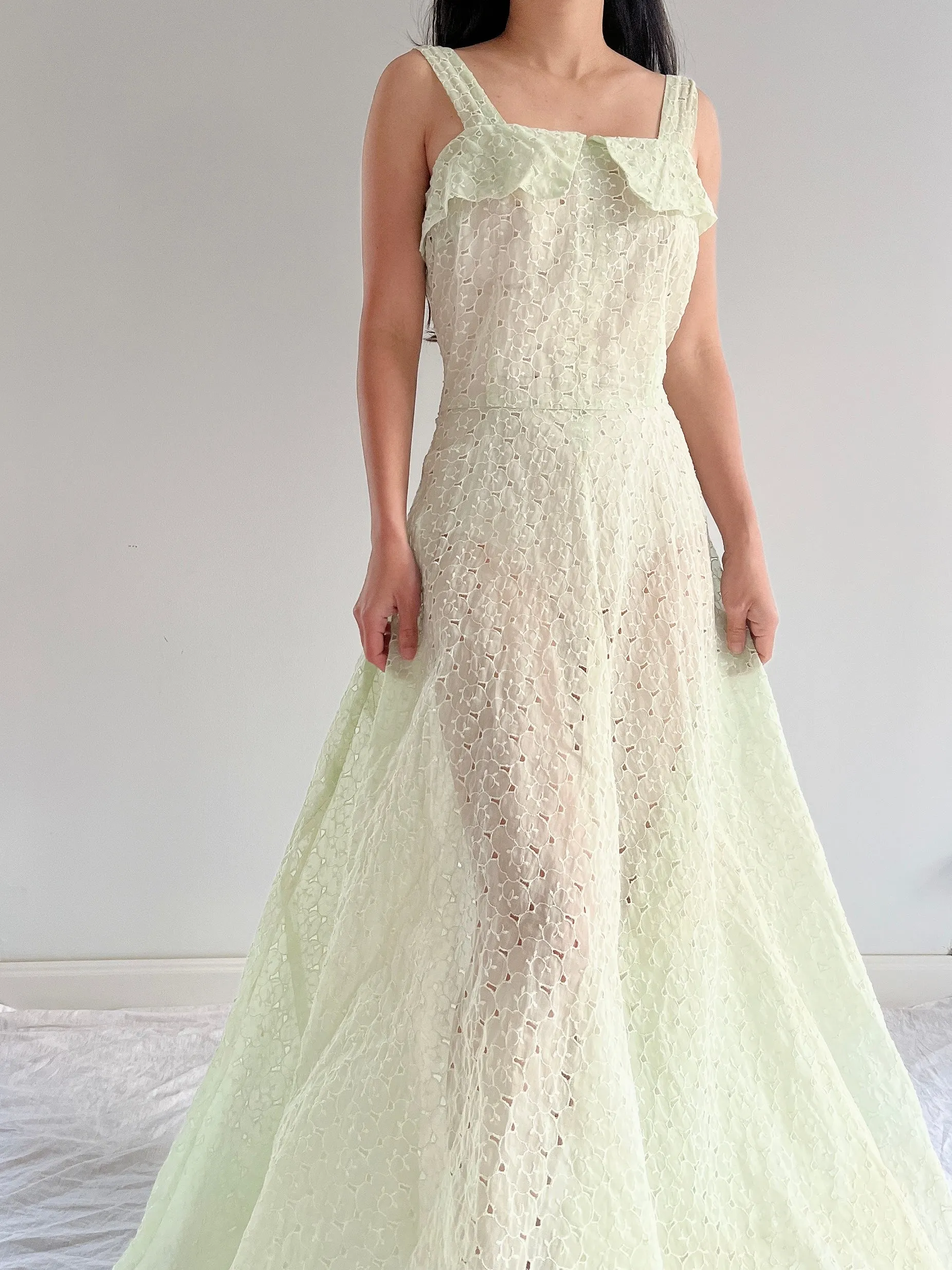 1940s/50s Mint Green Organdy Eyelet Gown - M