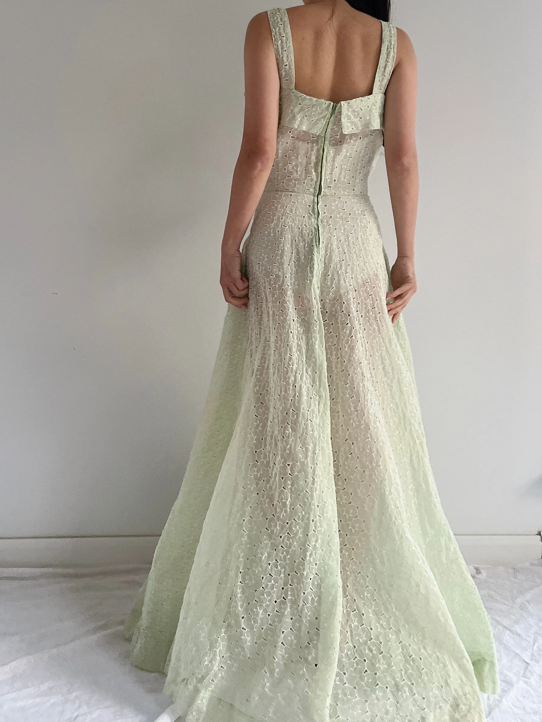 1940s/50s Mint Green Organdy Eyelet Gown - M