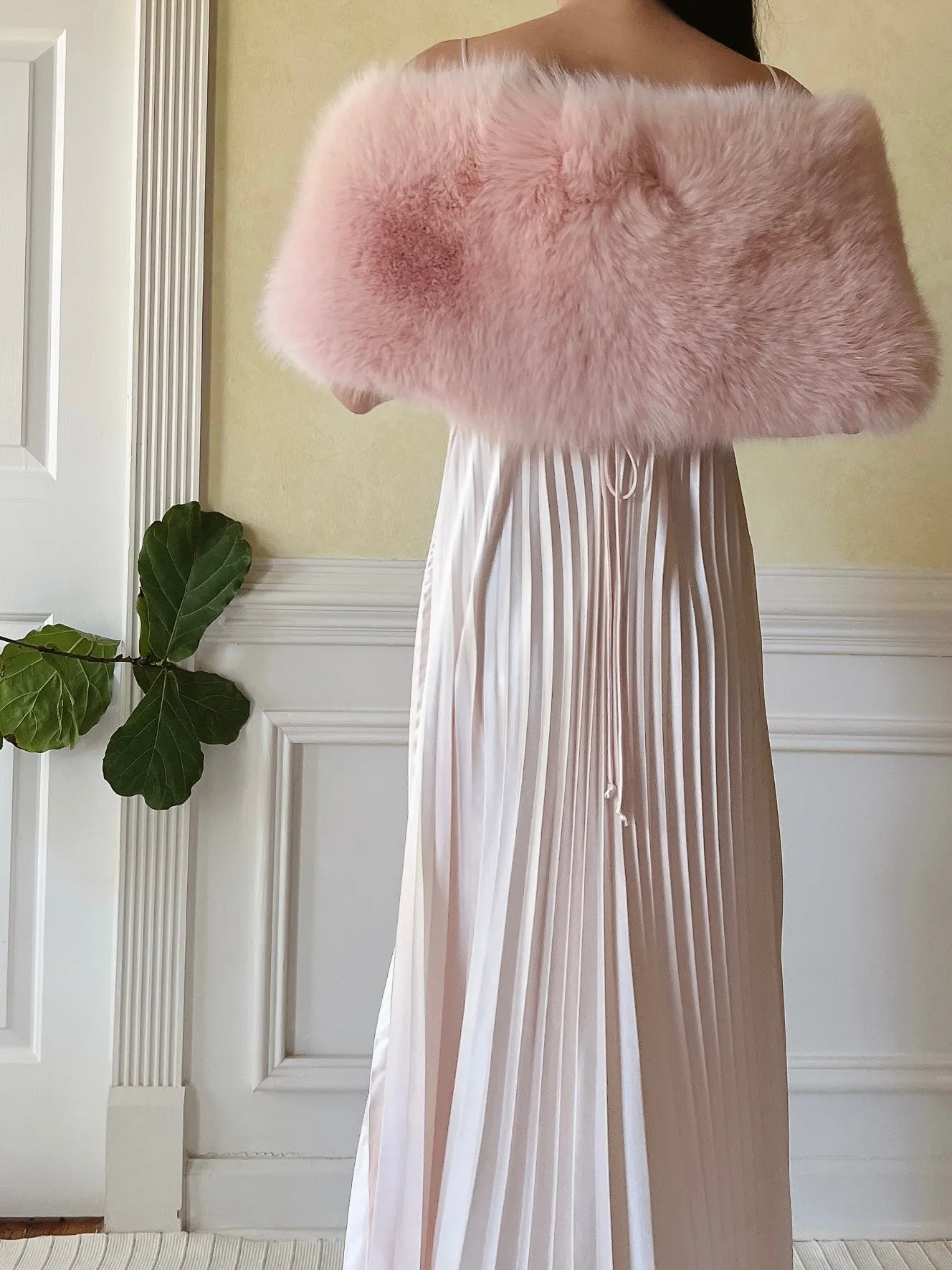 1960s Blush Fox Fur Stole with Silk Ribbons - OSFM