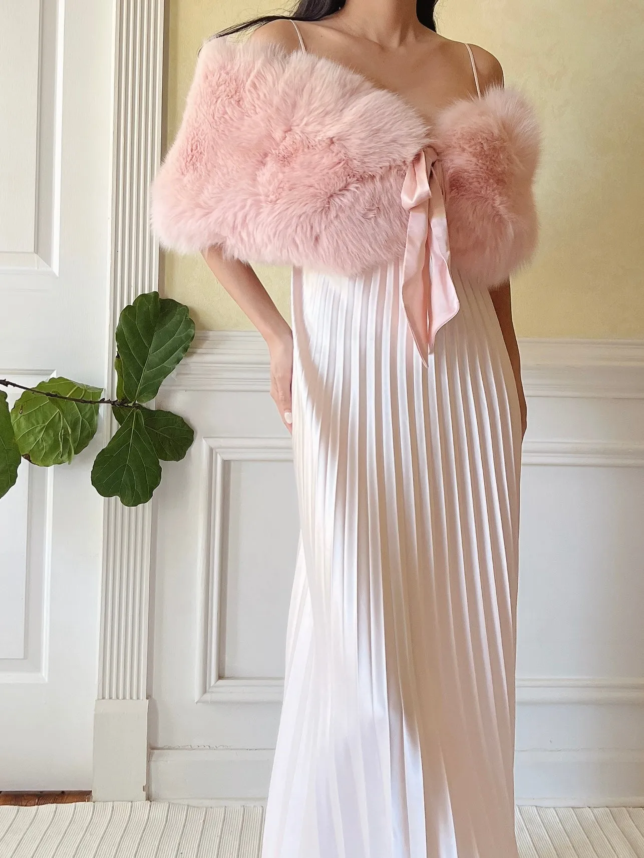 1960s Blush Fox Fur Stole with Silk Ribbons - OSFM