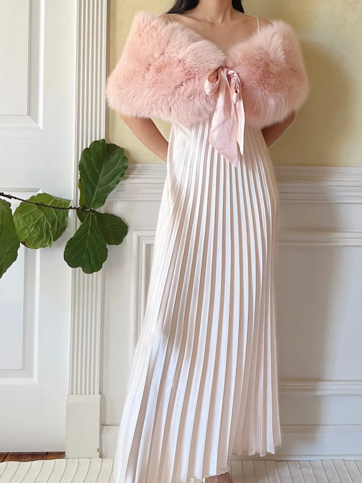 1960s Blush Fox Fur Stole with Silk Ribbons - OSFM