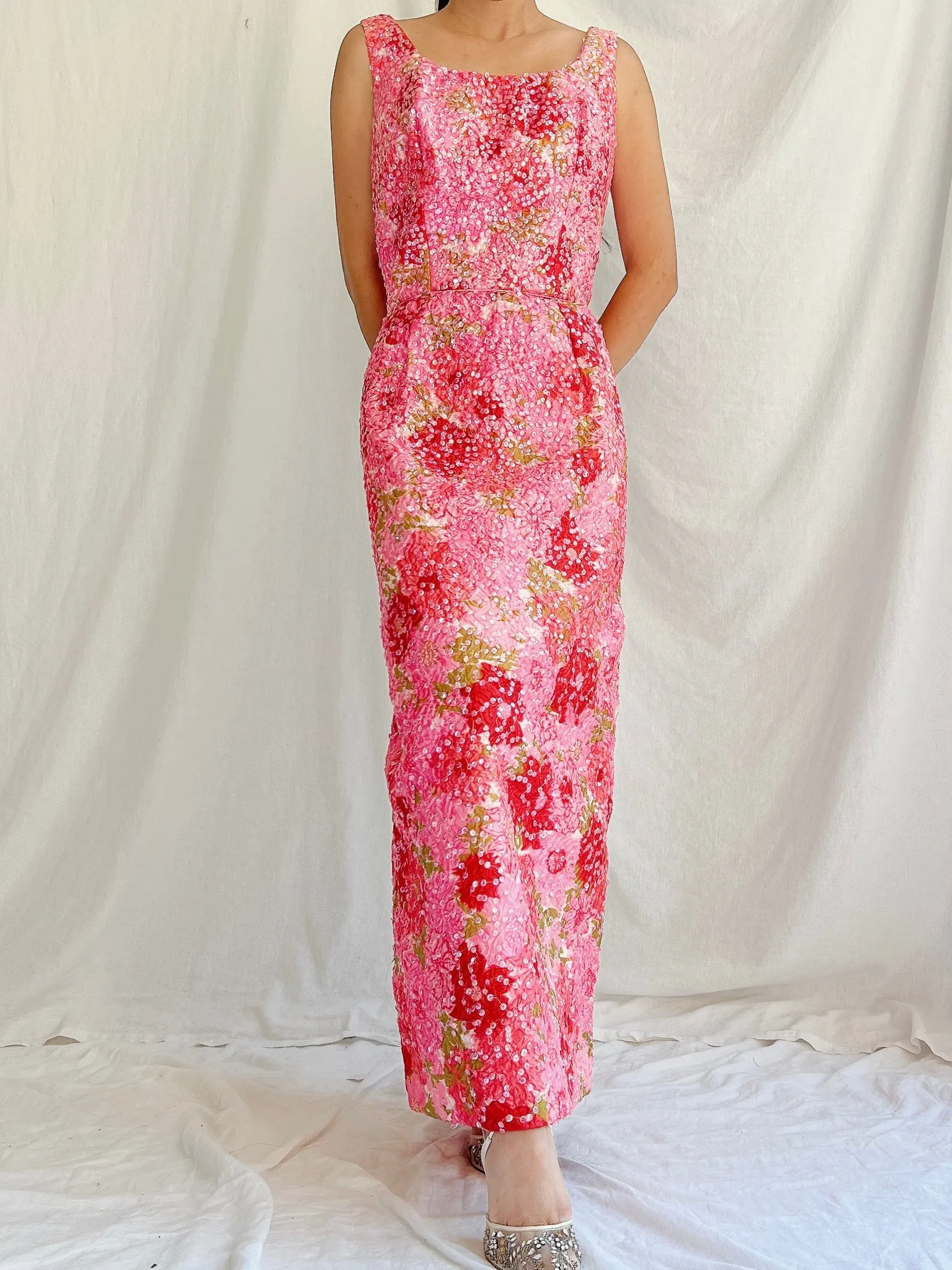 1960s Floral Sequins Wiggle Dress - M