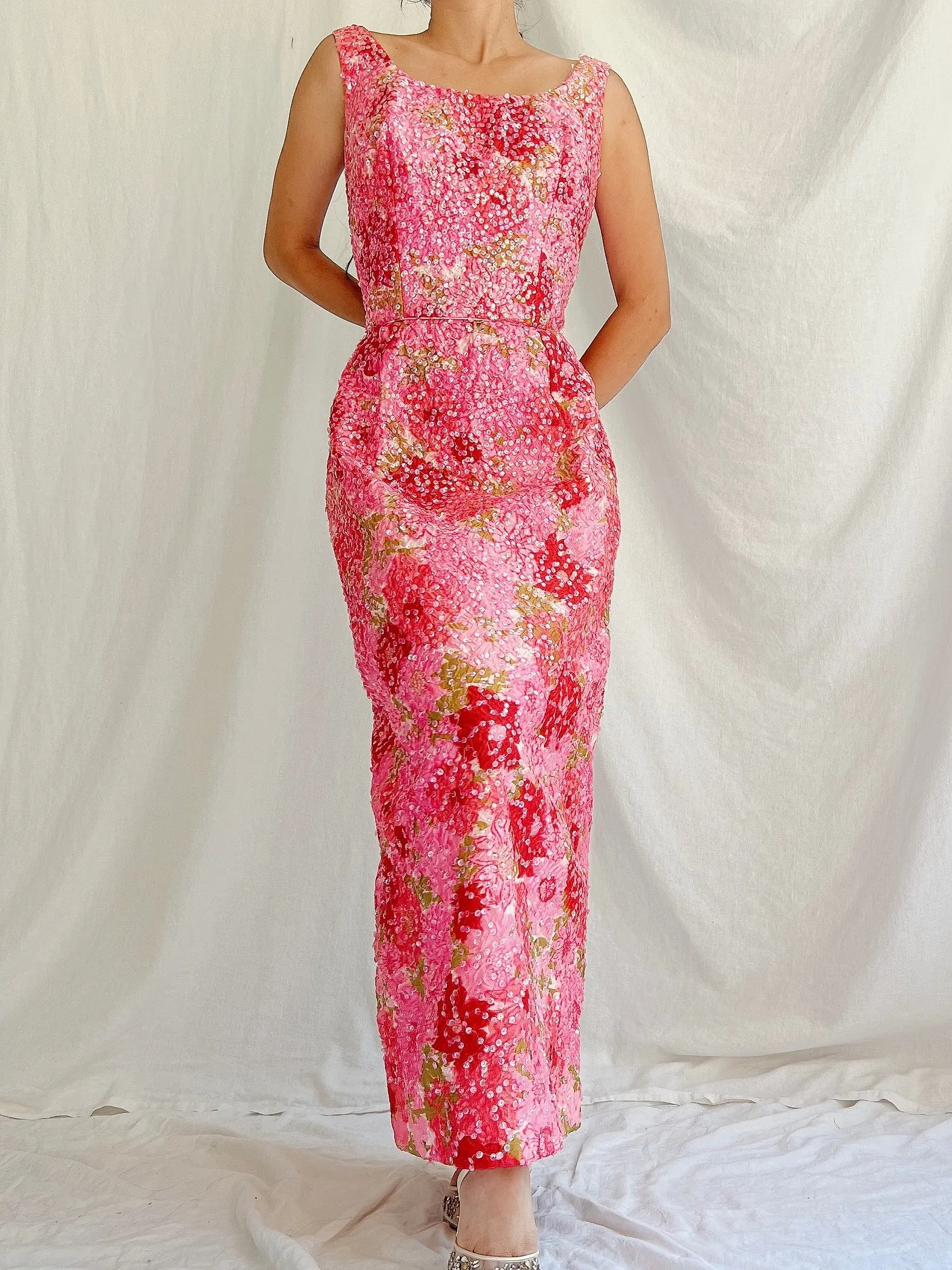 1960s Floral Sequins Wiggle Dress - M