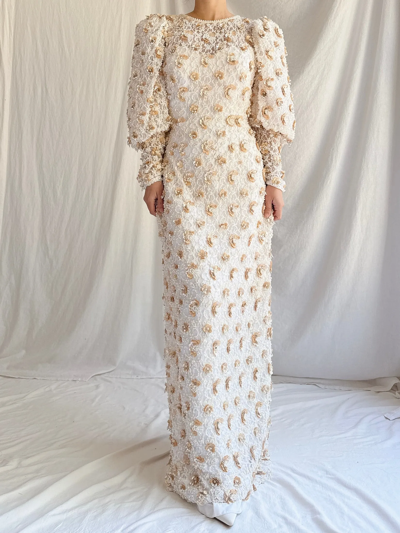1980s Mutton Sleeves Lace Beaded Gown - M