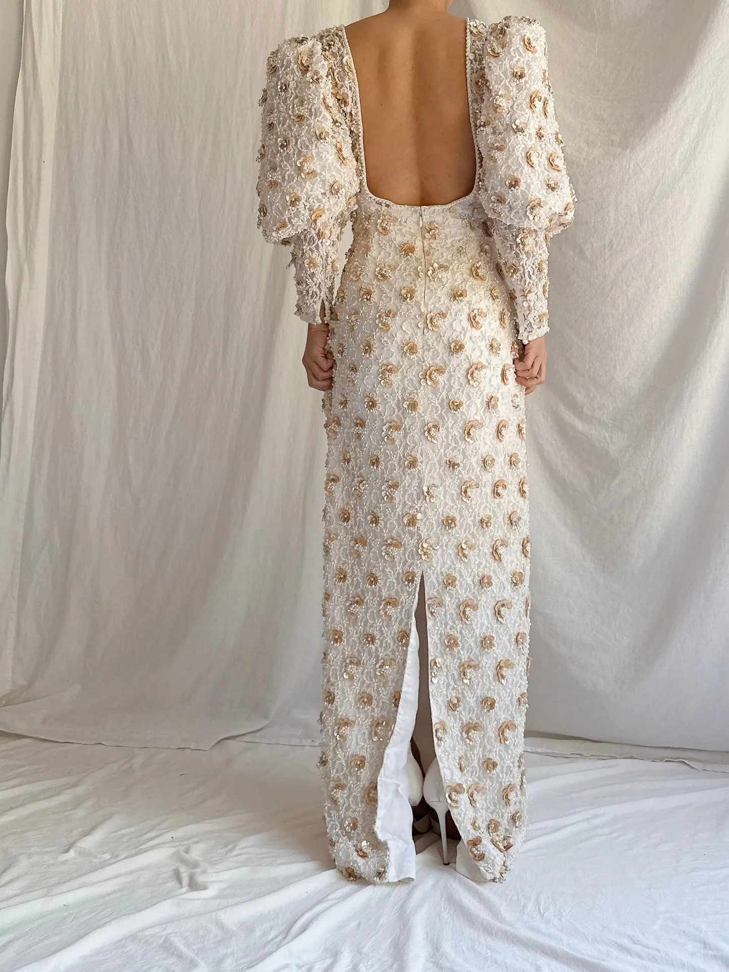 1980s Mutton Sleeves Lace Beaded Gown - M