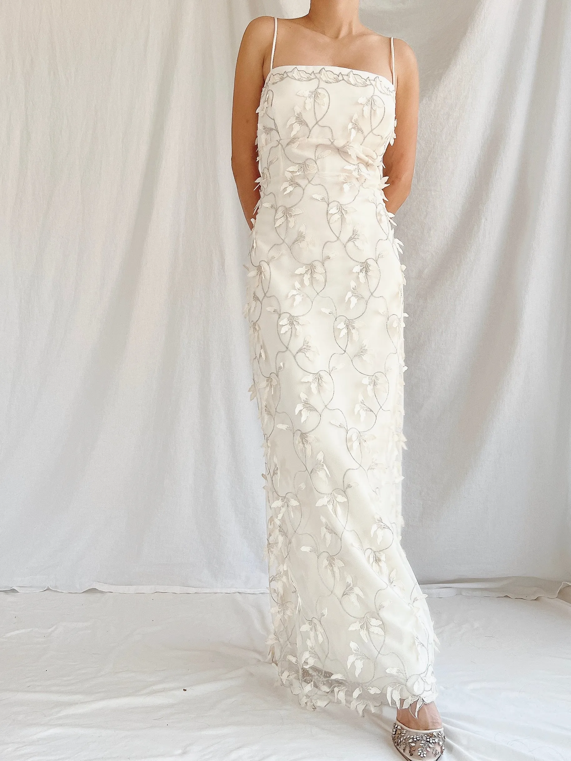 1990s 3D Floral Applique Tulle Gown - M