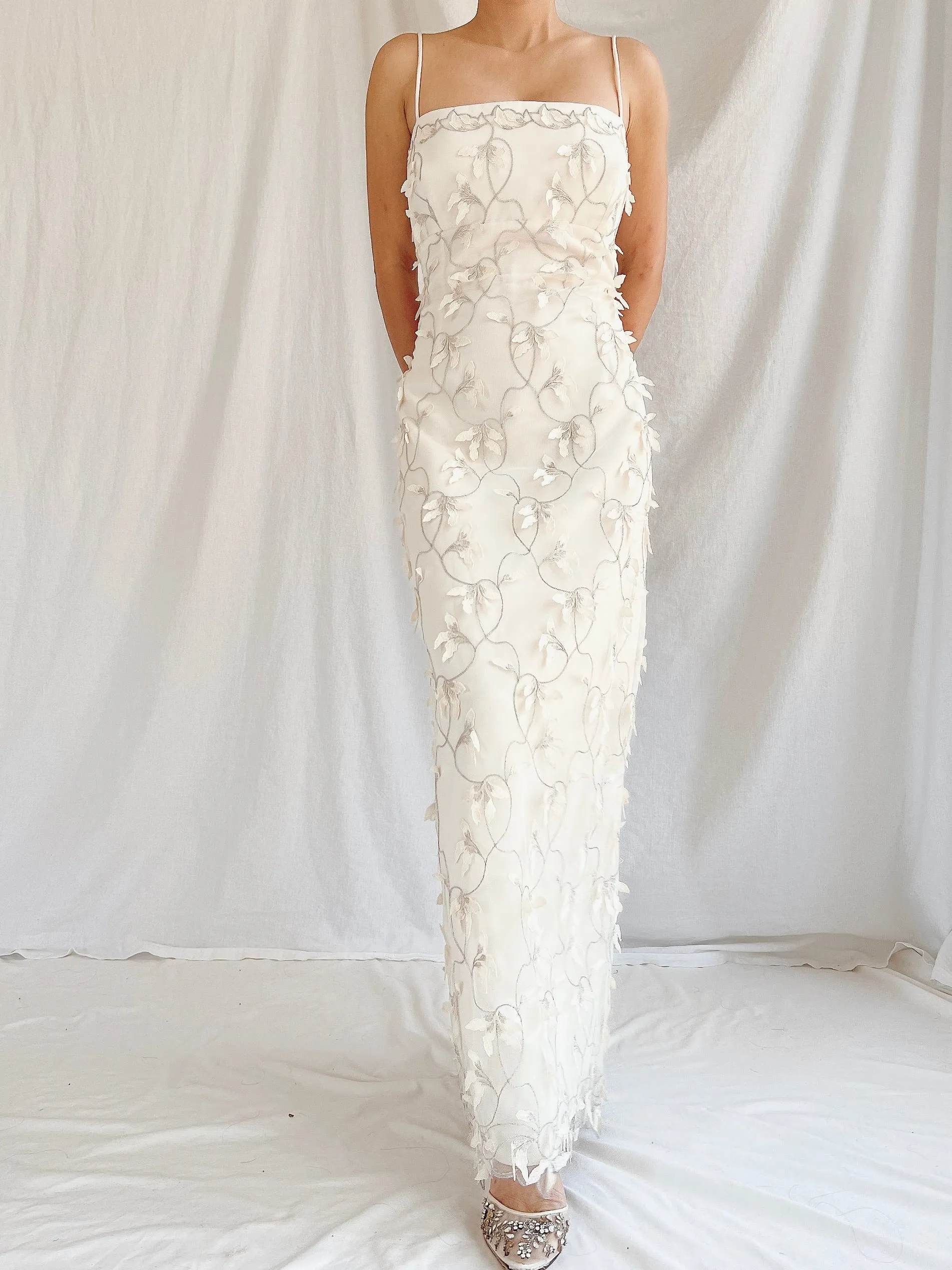1990s 3D Floral Applique Tulle Gown - M