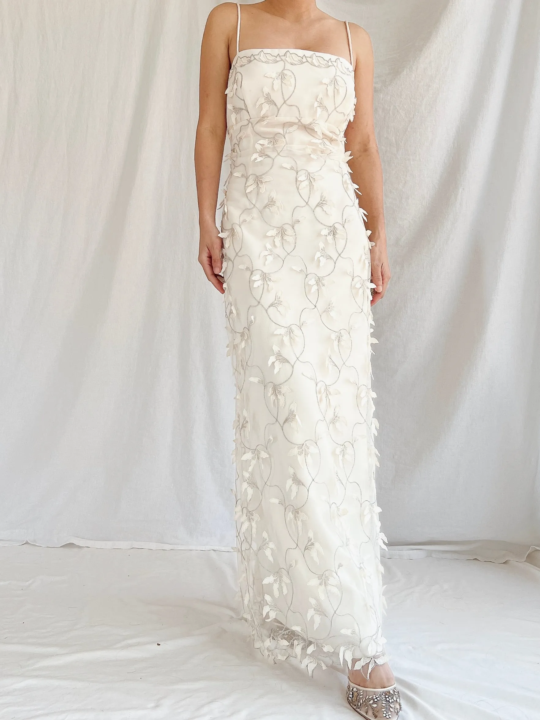 1990s 3D Floral Applique Tulle Gown - M