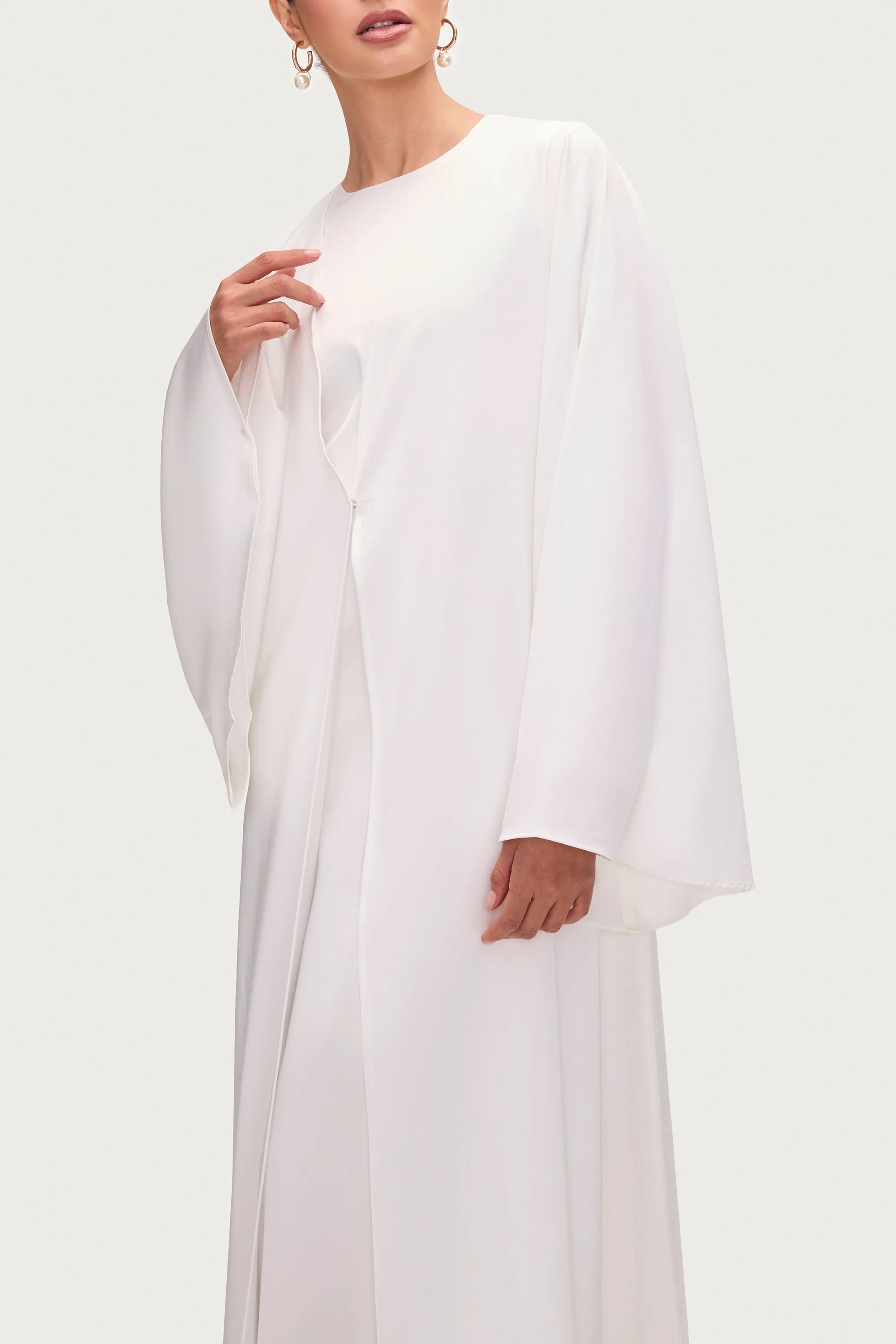 Arwa Flare Sleeve Open Abaya - White