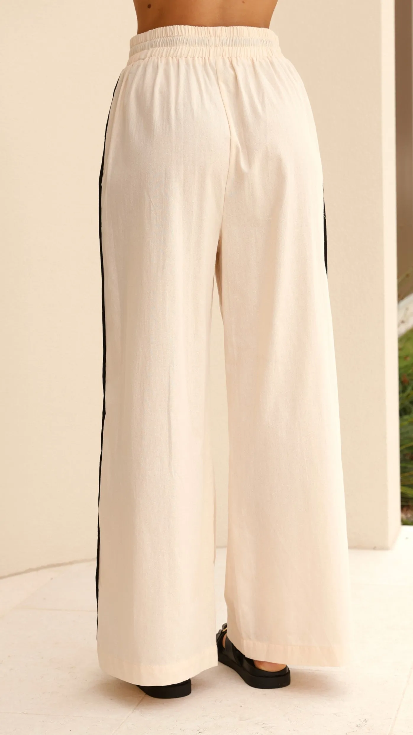 Basima Pants - Beige / Black