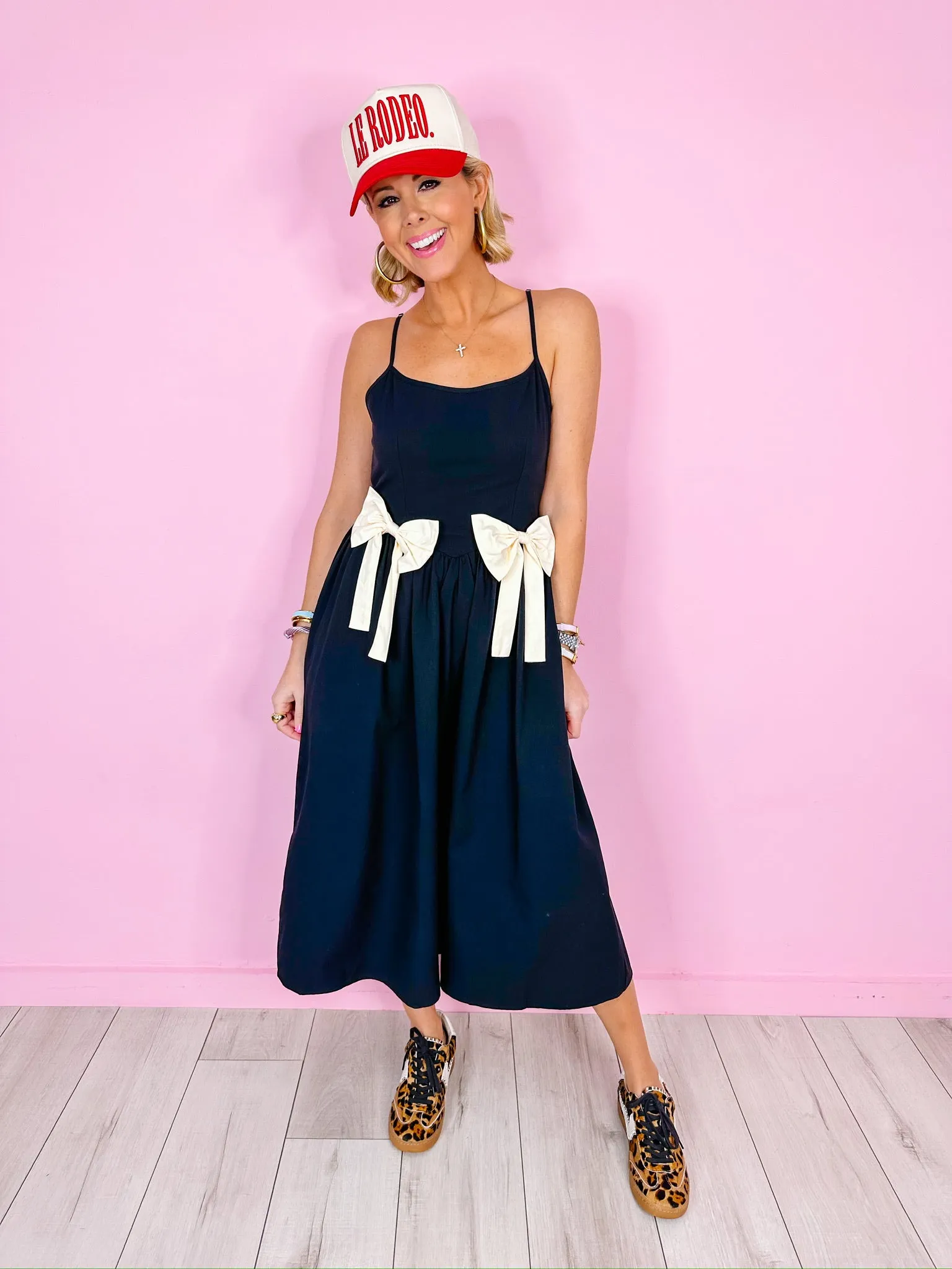 BETTER WITH A BOW MIDI DRESS - BLACK