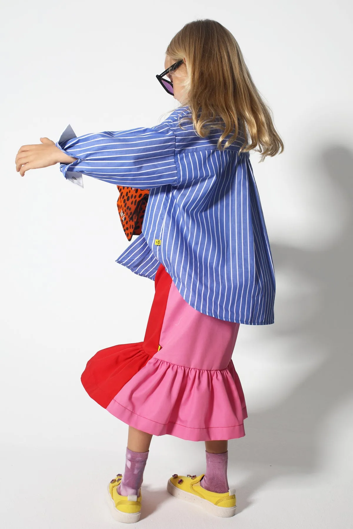 BLUE AND WHITE STRIPED LOOSE SHIRT