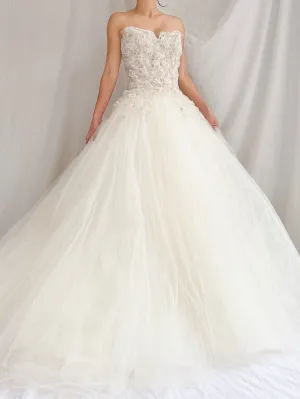 Lazaro Strapless Tulle Gown Sweetheart Bodice - XS/2