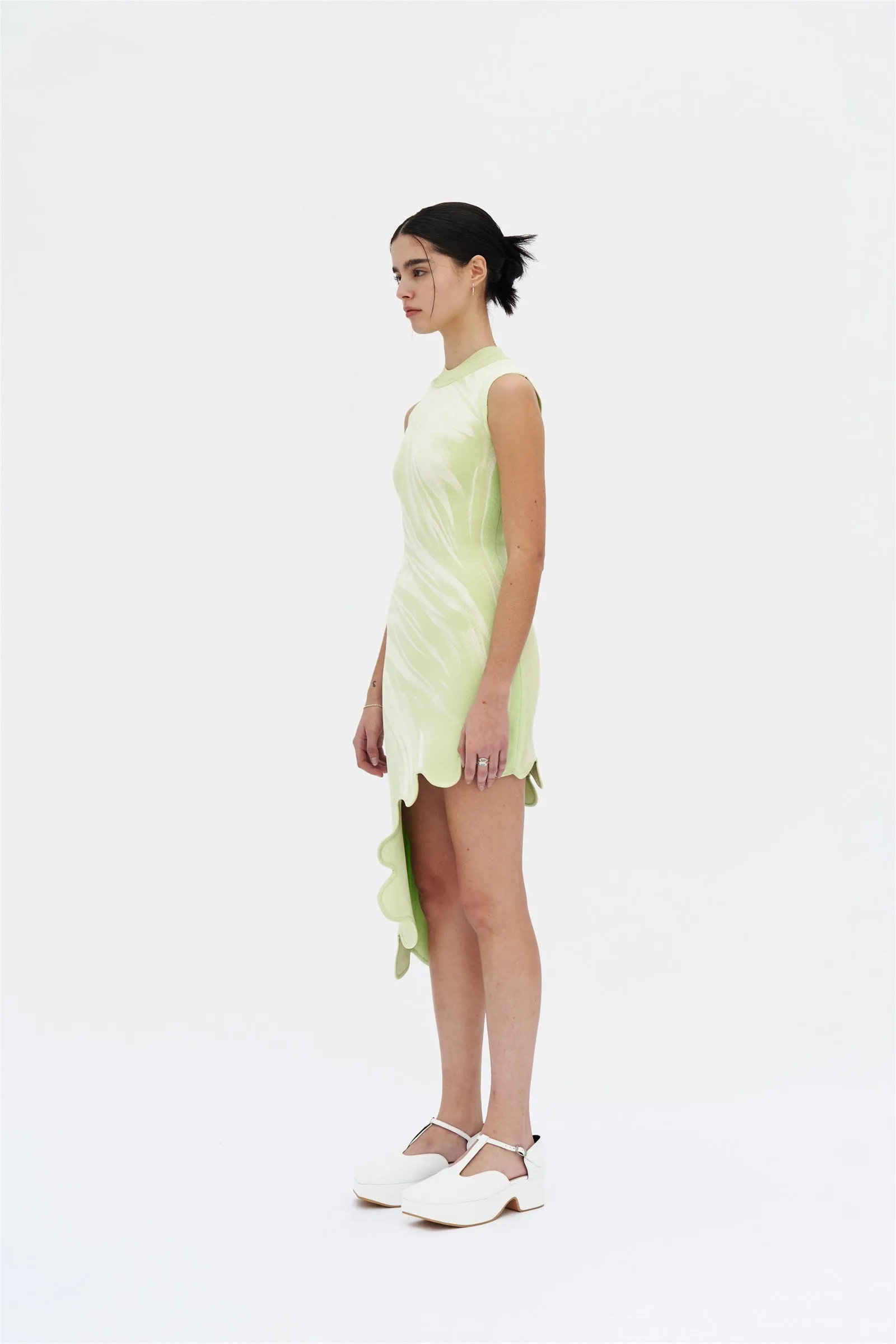 MIA SIGNATURE WAVY DRESS