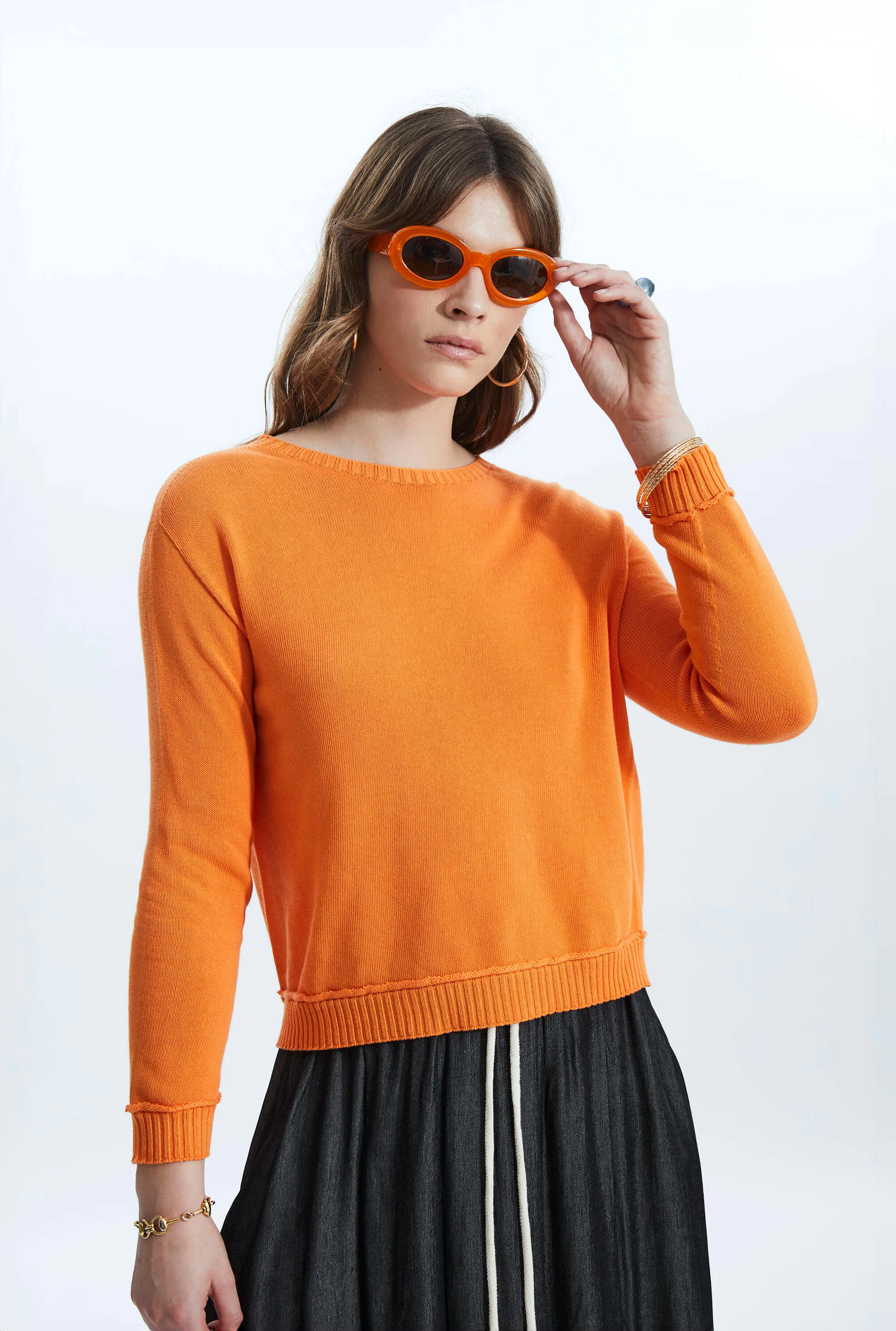 Scoop Neck Piped Edge Knit Orange