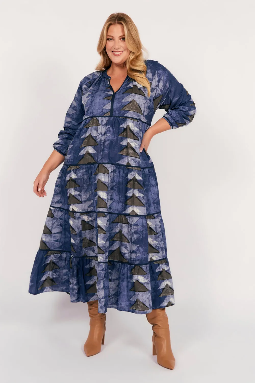Stassi Maxi Dress in Bagru