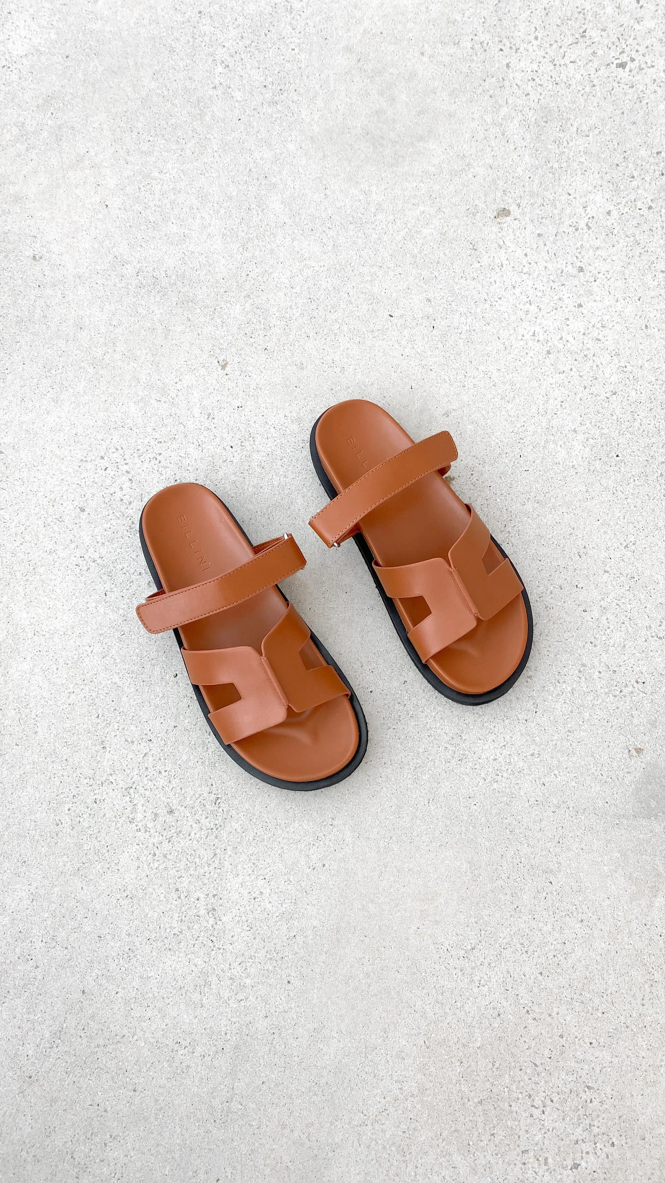 Theon Slides - Tan
