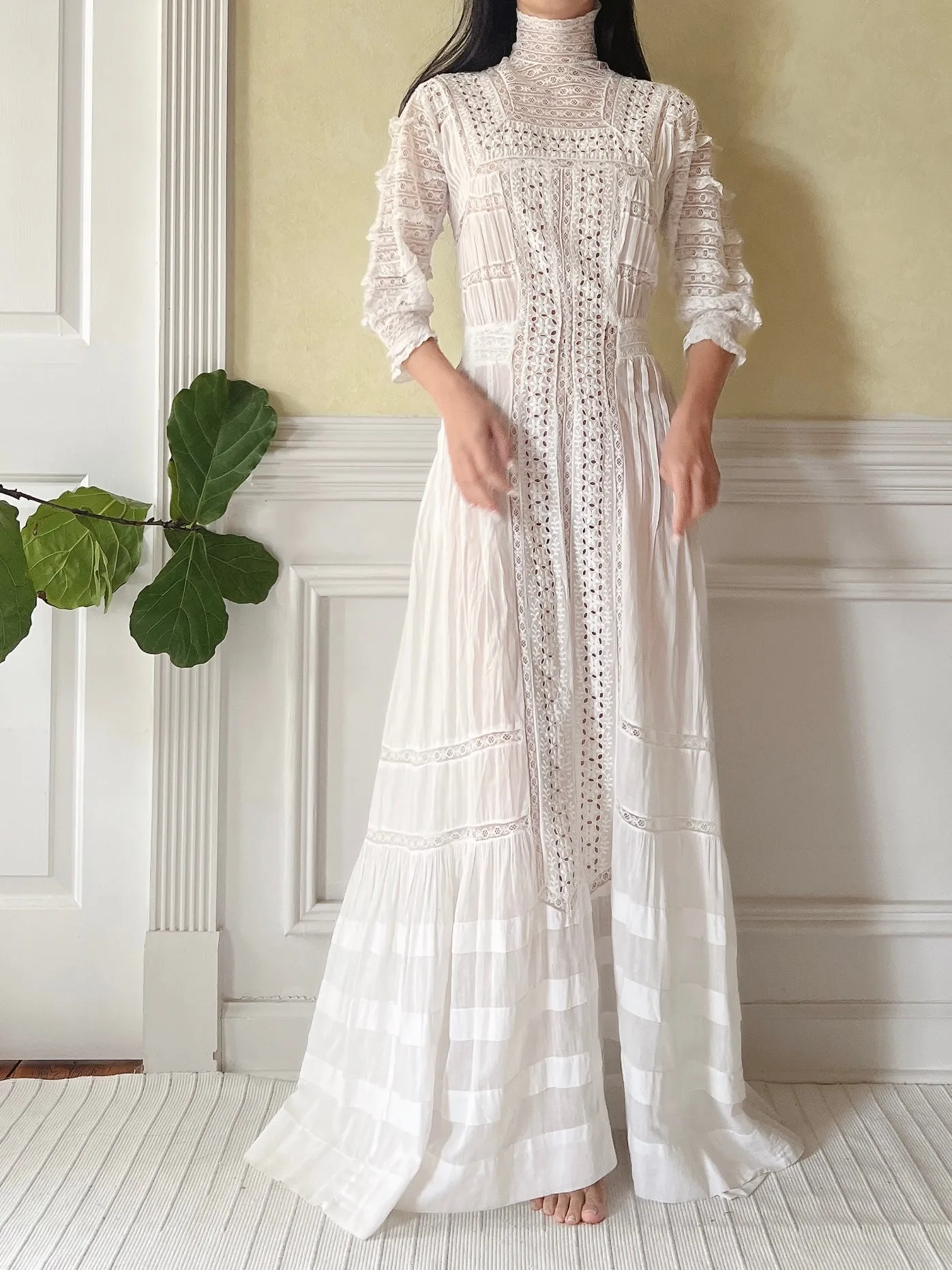 Victorian Cotton Lace and Embroidered Dress - XS