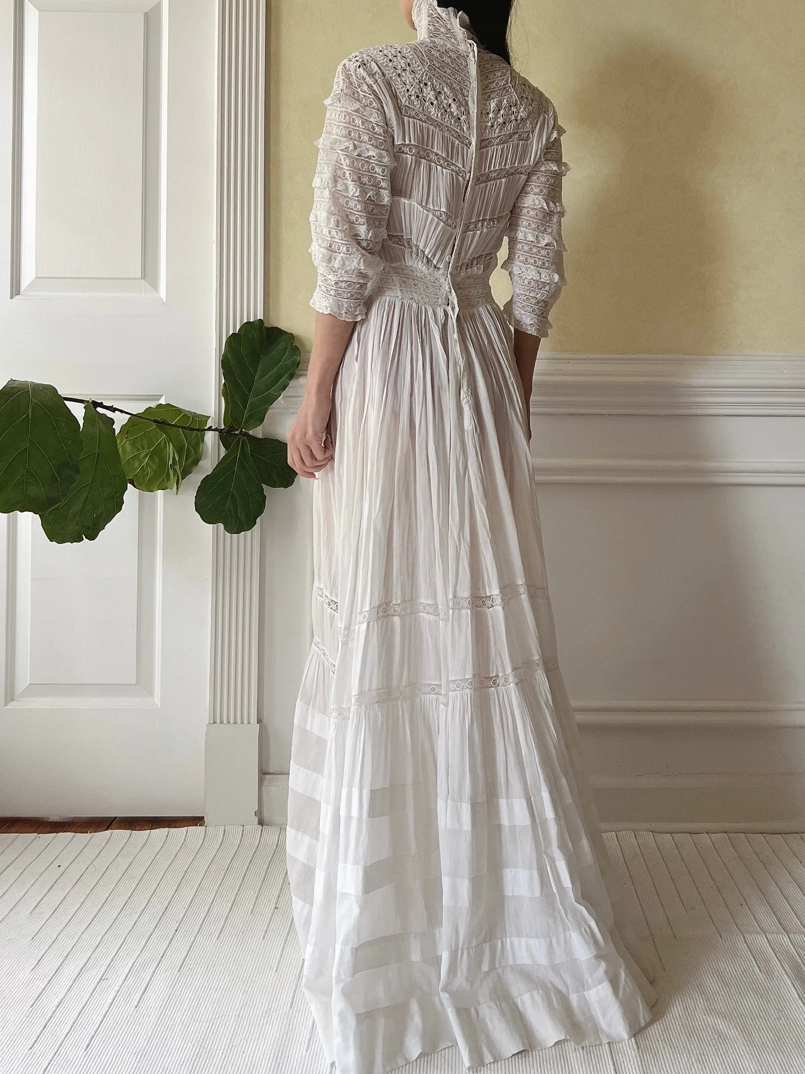 Victorian Cotton Lace and Embroidered Dress - XS