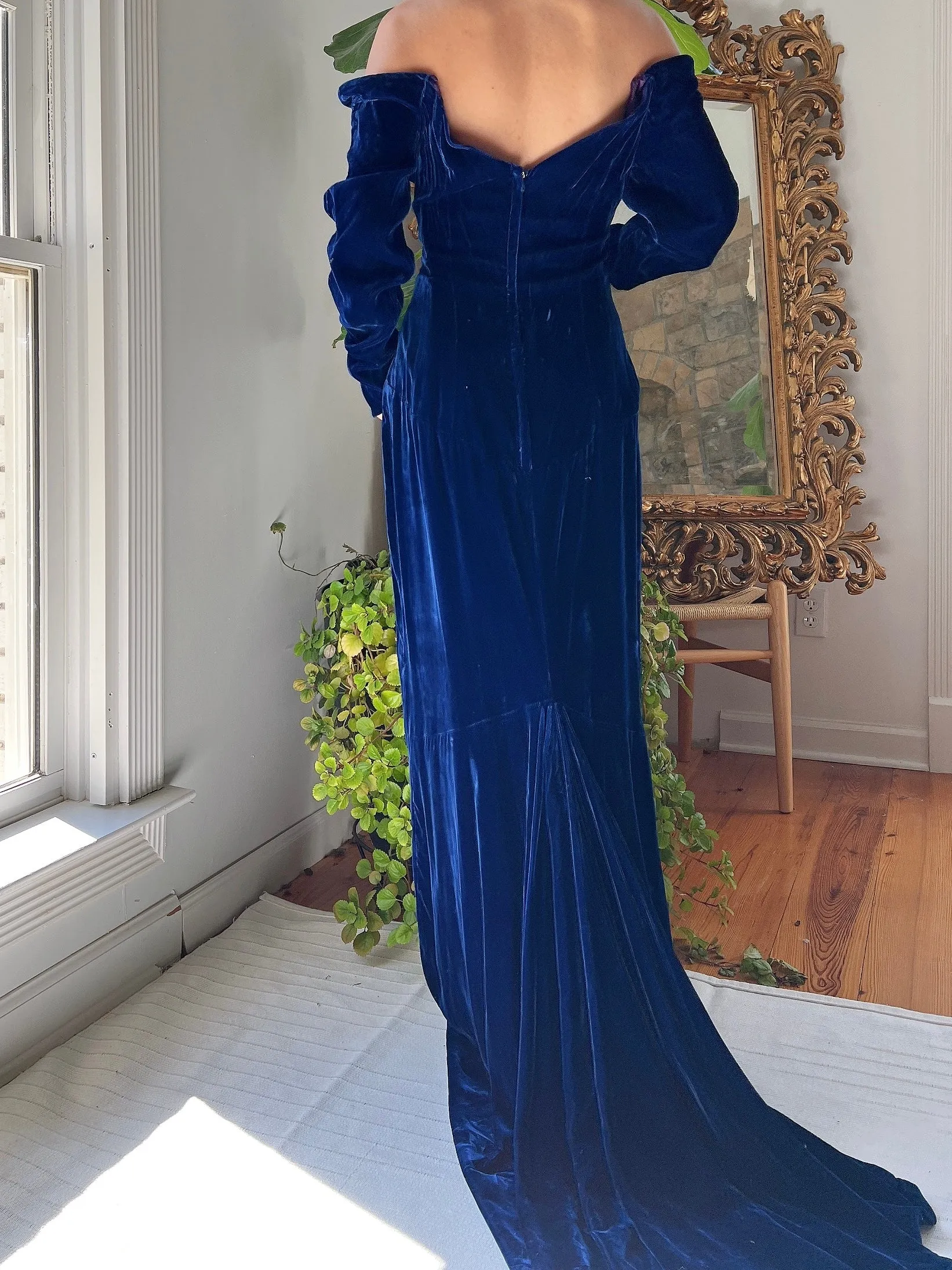 Vintage 1980s Velvet Off-Shoulder Gown - S/M