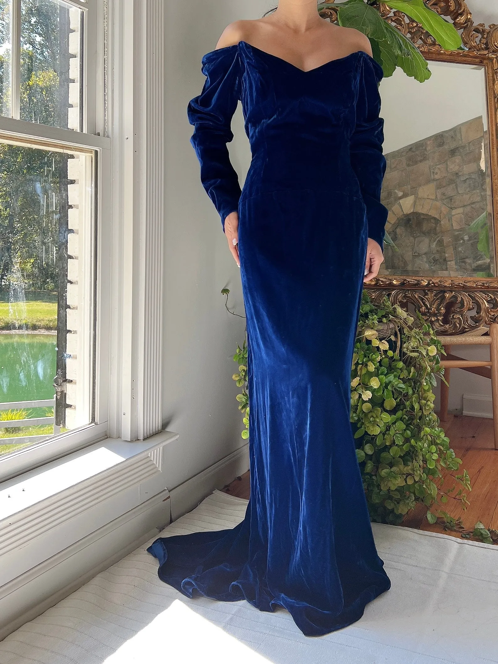 Vintage 1980s Velvet Off-Shoulder Gown - S/M