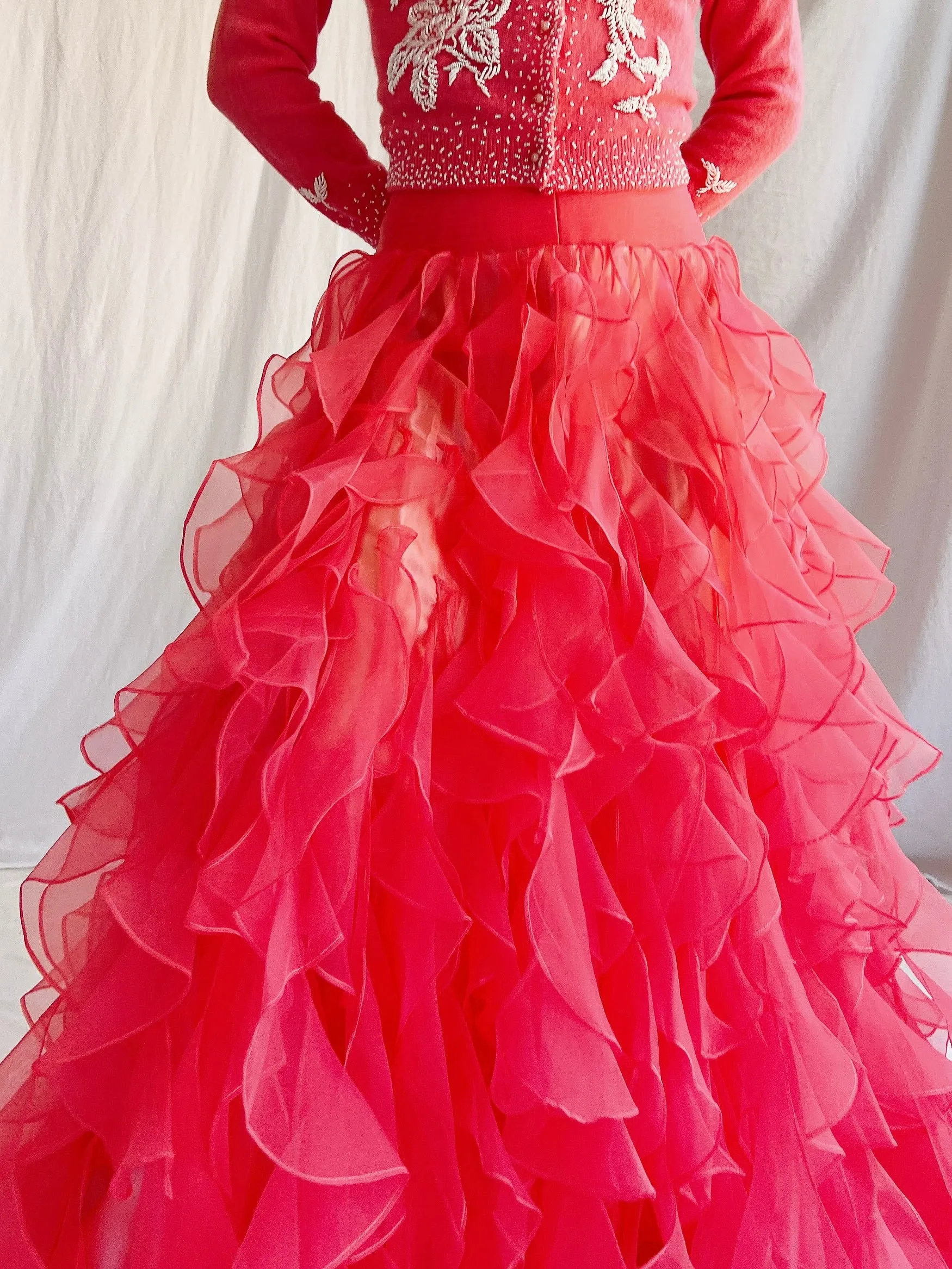 Vintage Blood Orange Ruffle Dropped Waist Skirt - M