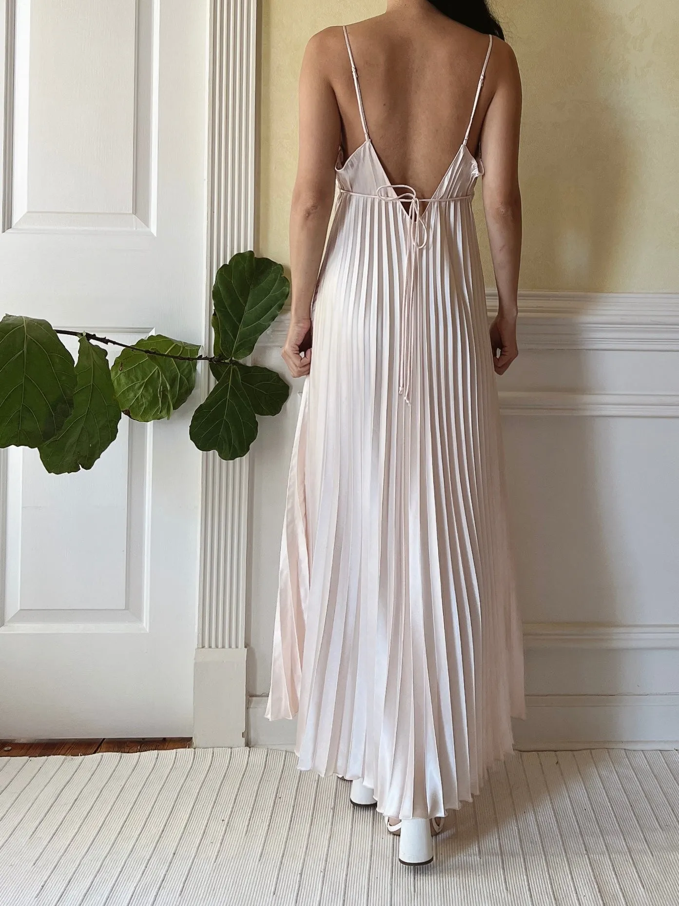 Vintage Blush Pleated Satin Dress - S