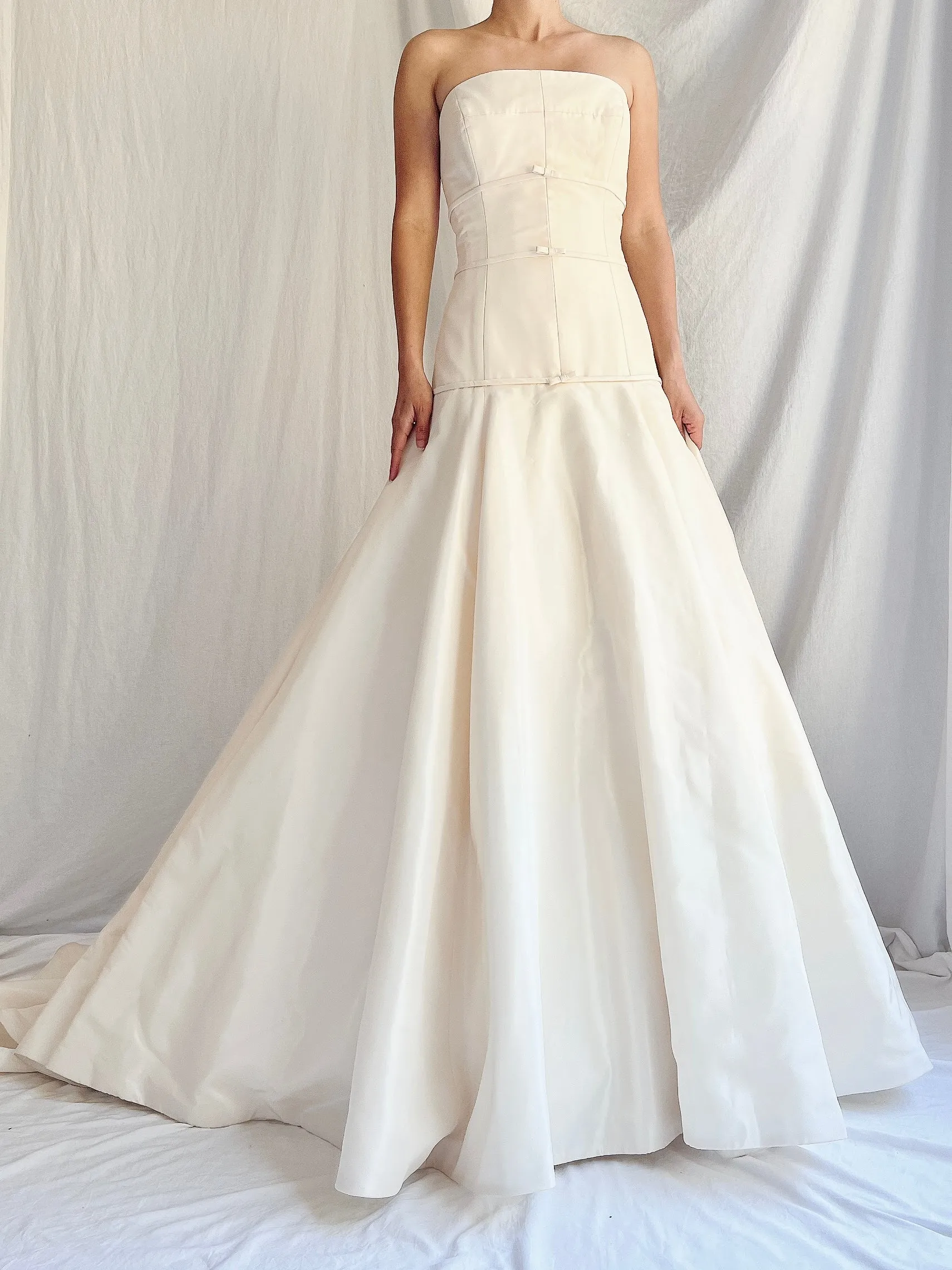 Vintage Cream Taffeta Dropped Waist Gown - S/M 6/8
