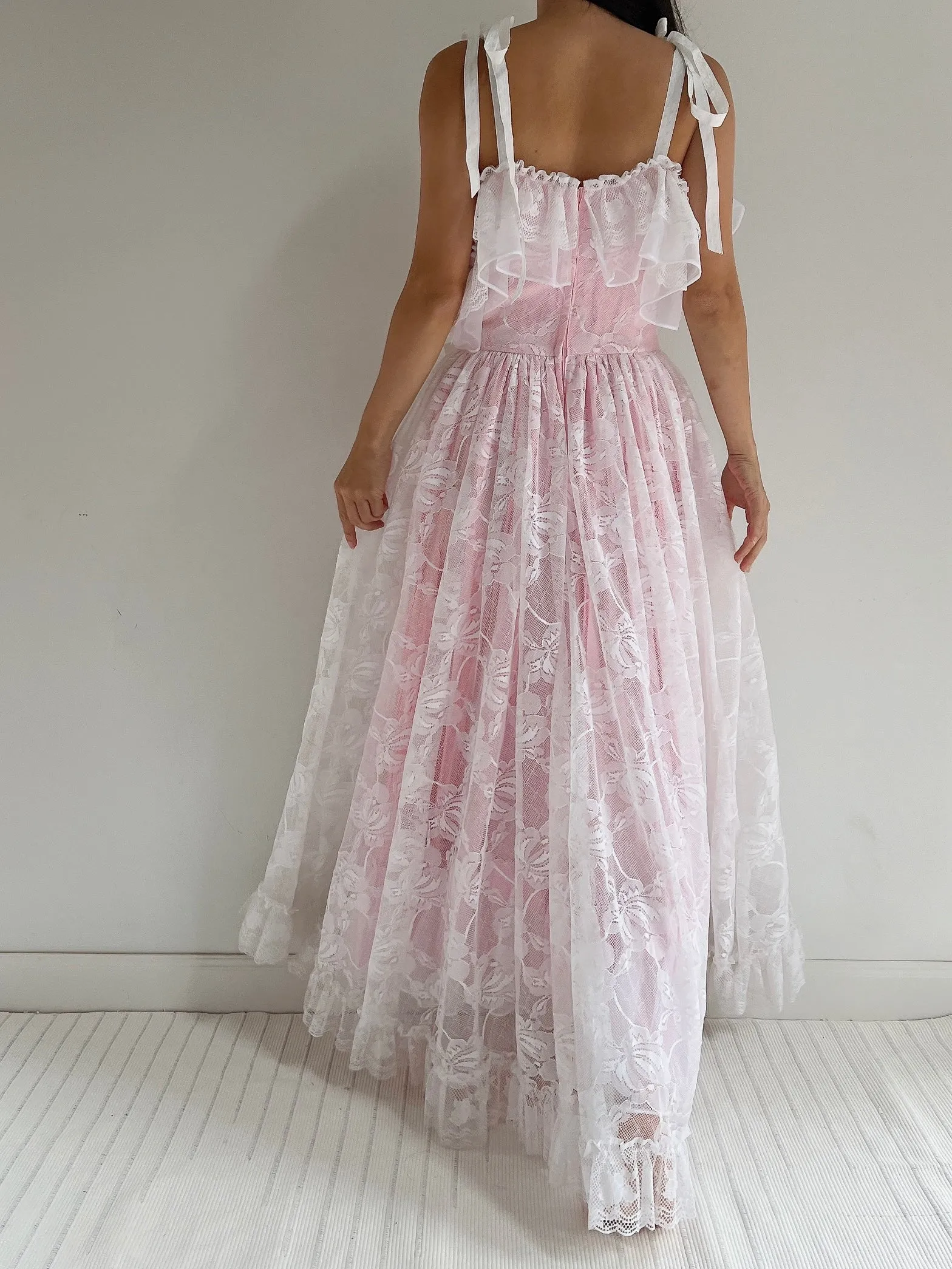 Vintage Lace Strapless - XS