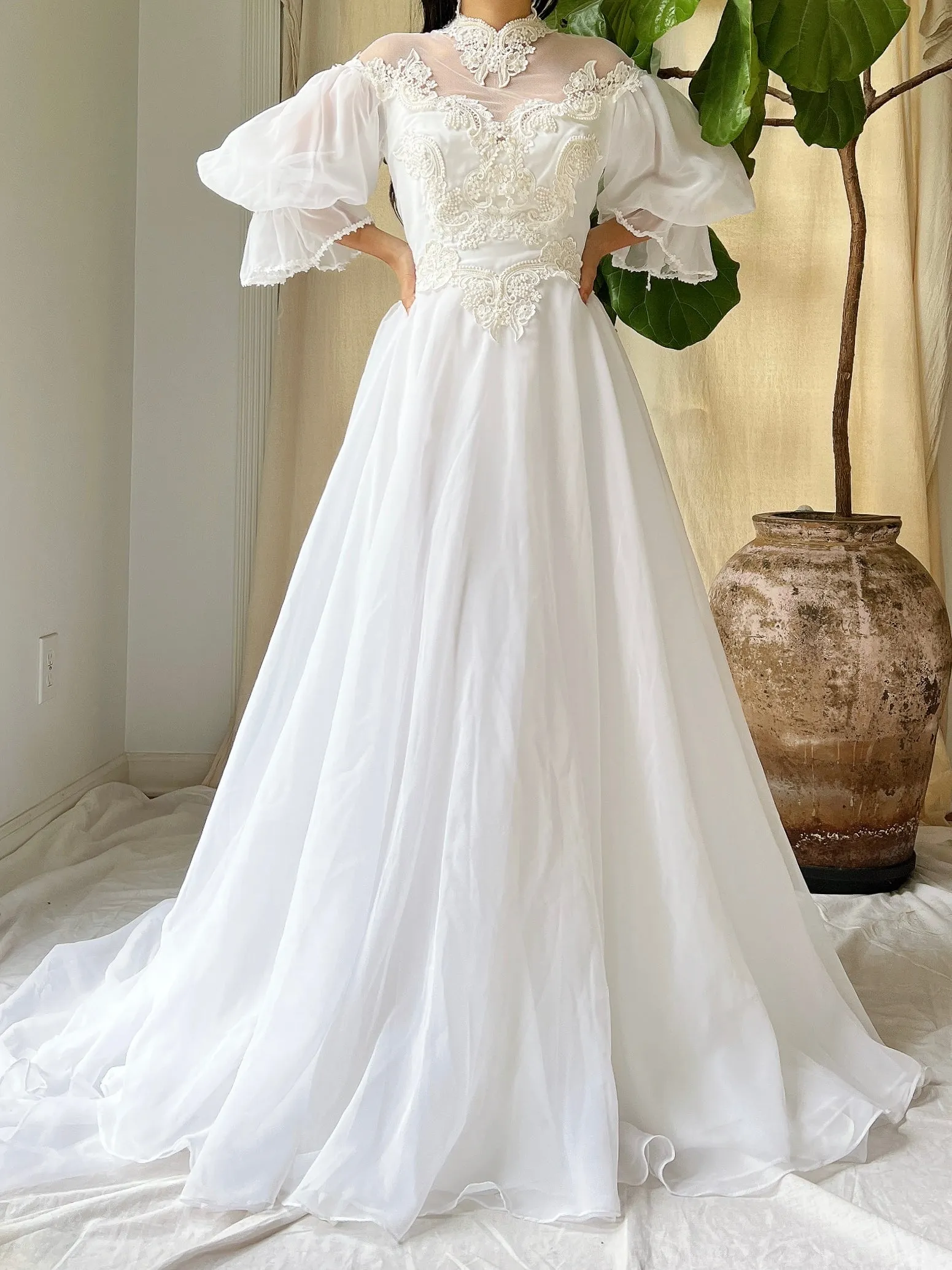 Vintage Puff Sleeve Dress - S
