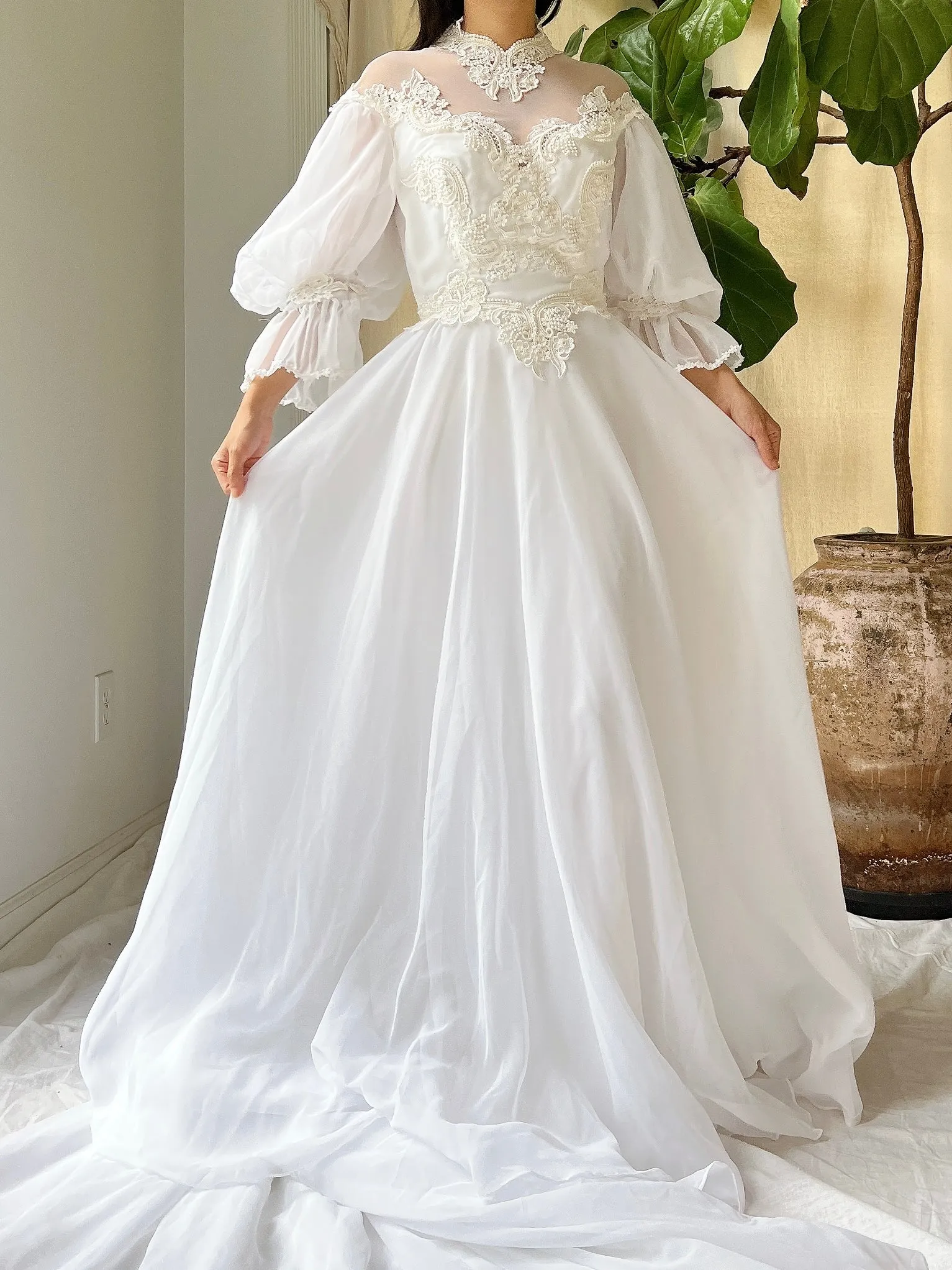 Vintage Puff Sleeve Dress - S