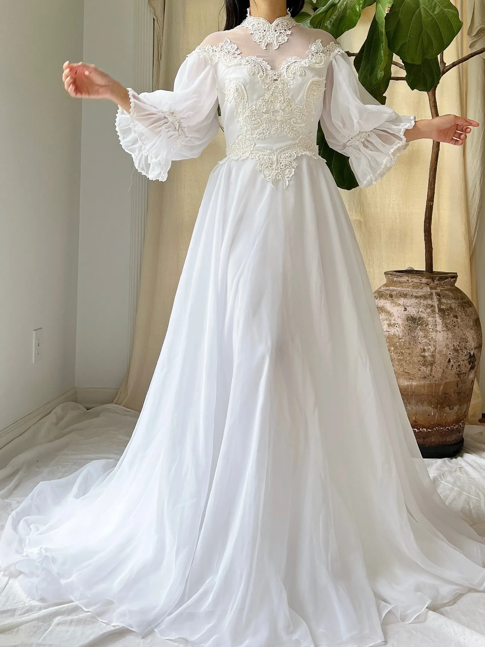 Vintage Puff Sleeve Dress - S