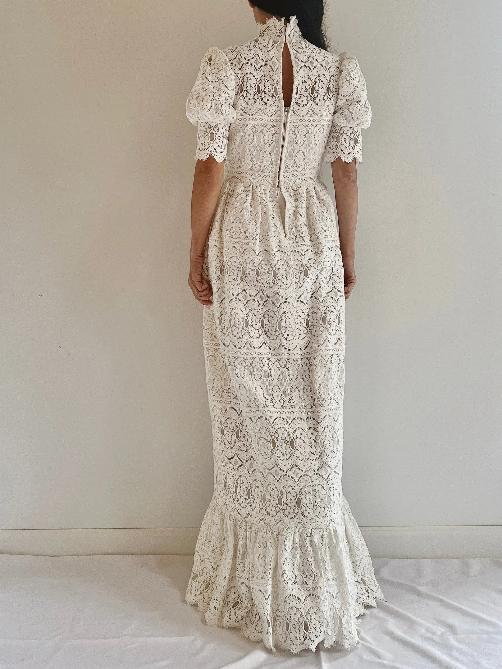Vintage Puff Sleeve Lace Dress - XS