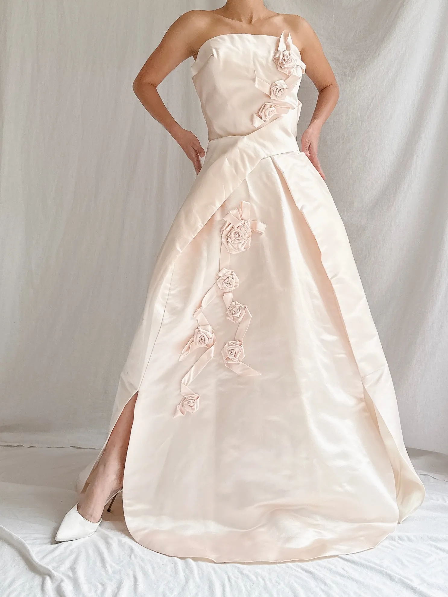 Vintage Shell Pink Silk Duchesse Satin Strapless Gown - S/4/6