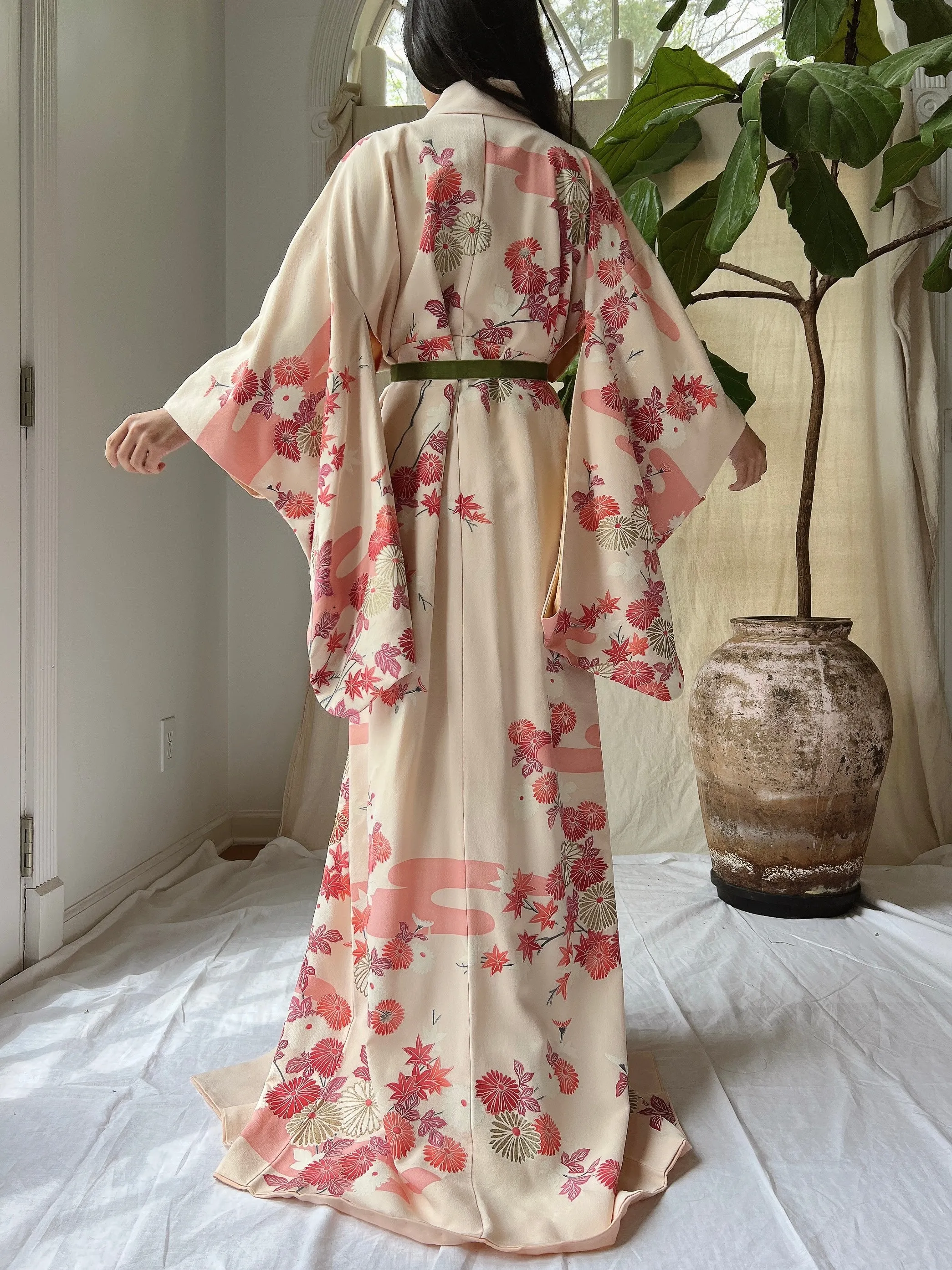 Vintage Silk Crepe Kimono - OSFM