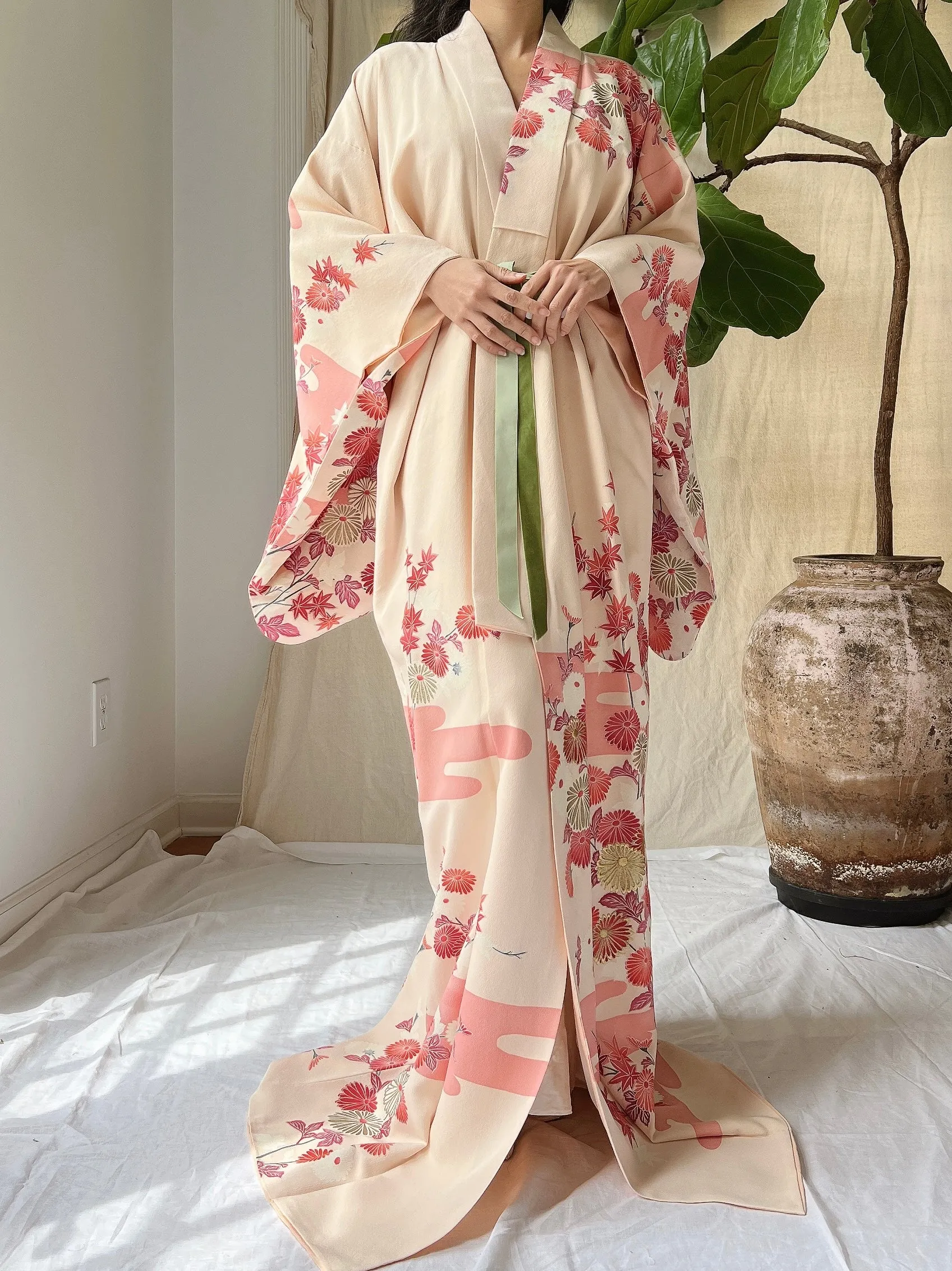 Vintage Silk Crepe Kimono - OSFM