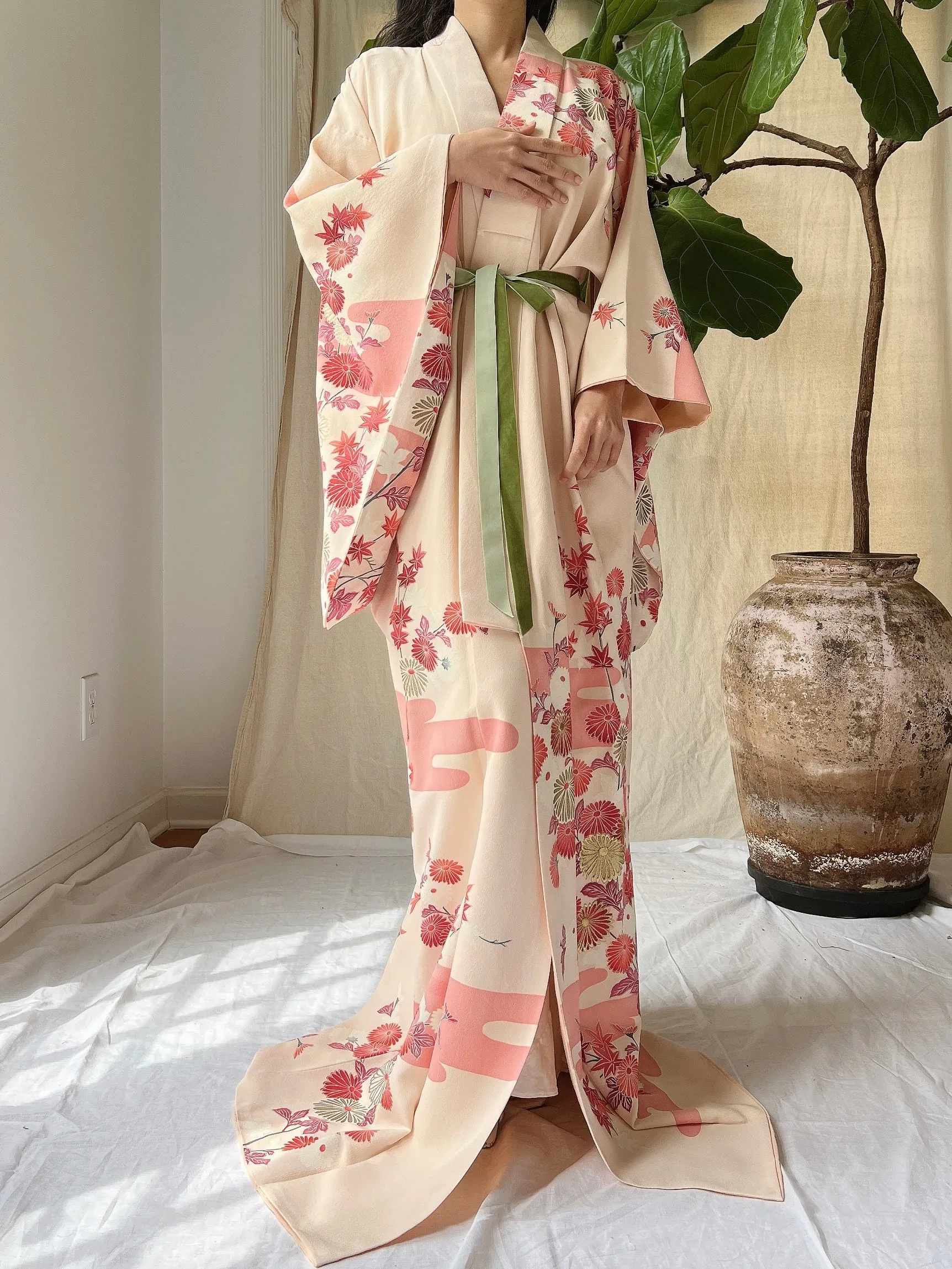 Vintage Silk Crepe Kimono - OSFM