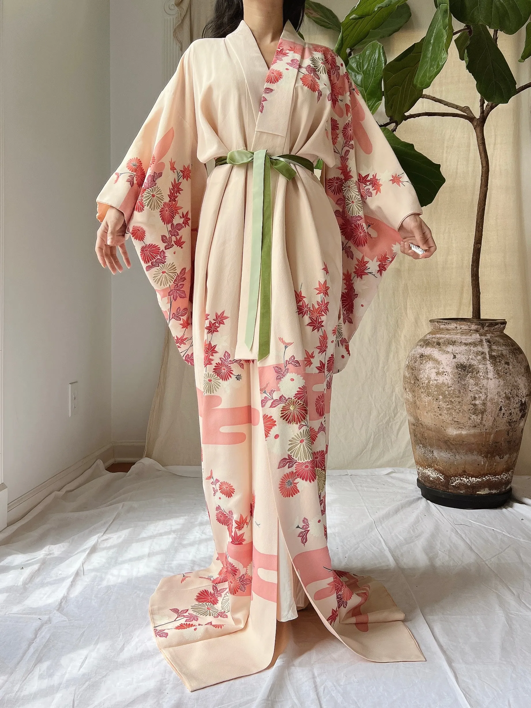 Vintage Silk Crepe Kimono - OSFM